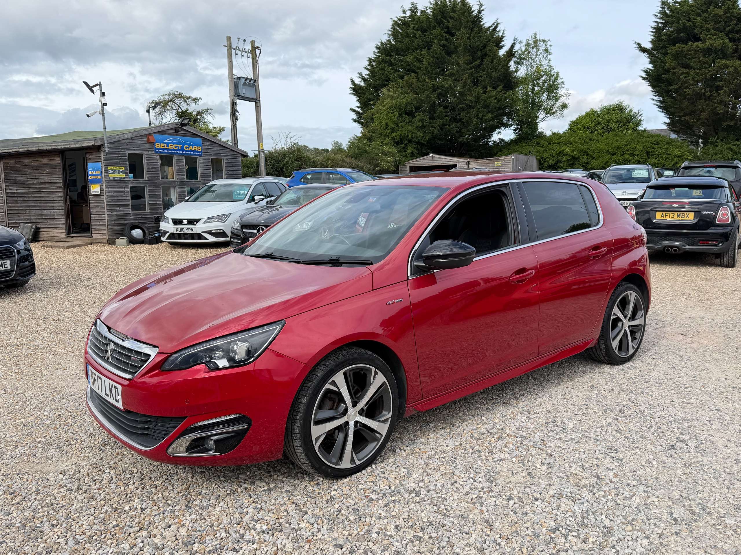 2017 PEUGEOT 308 2017 PEUGEOT 308