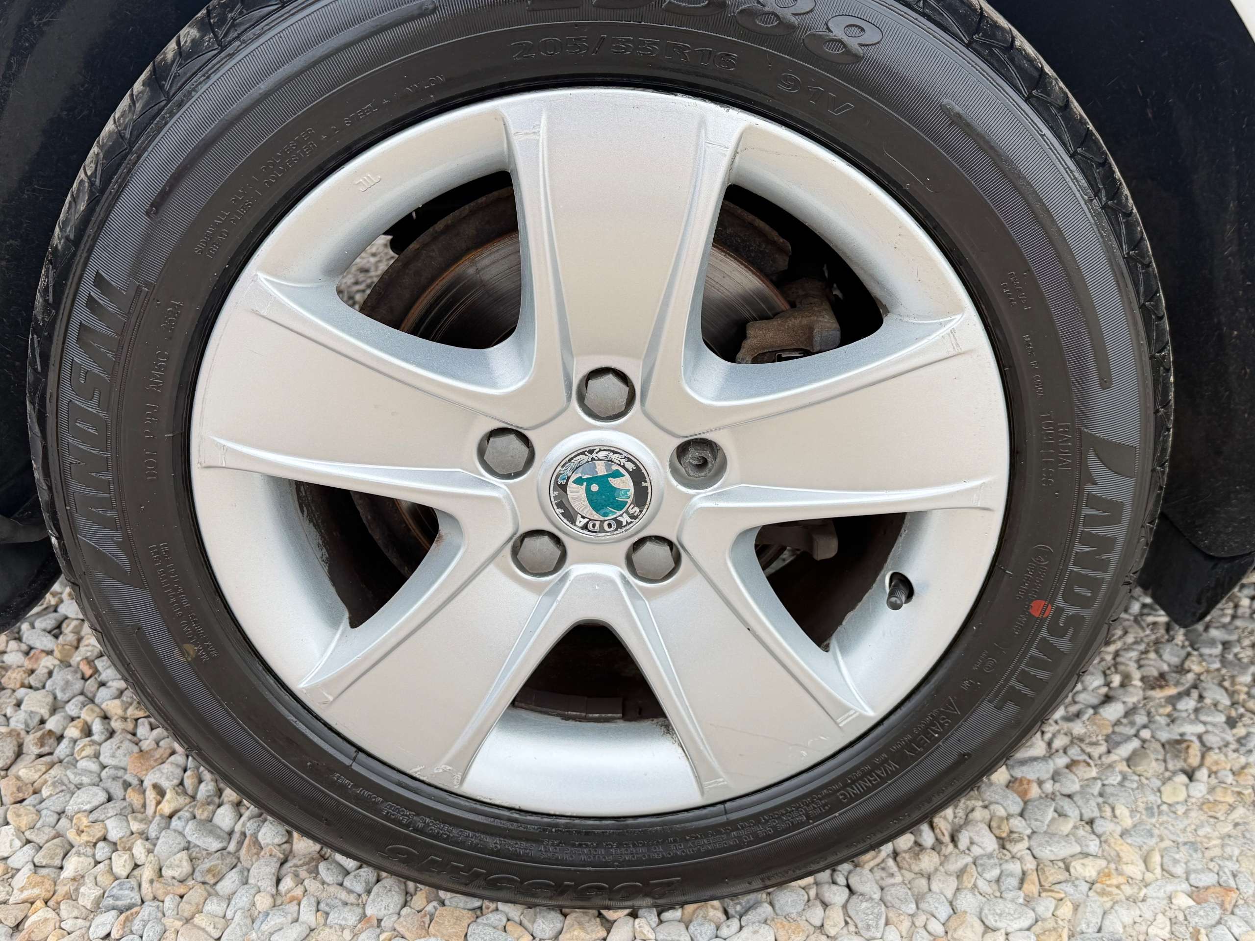 A 2011 SKODA OCTAVIA 1.4 TSI Elegance Estate 5dr Petrol Manual Euro 5 (122 ps) A 2011 SKODA OCTAVIA 1.4 TSI Elegance Estate 5dr Petrol Manual Euro 5 (122 ps)
