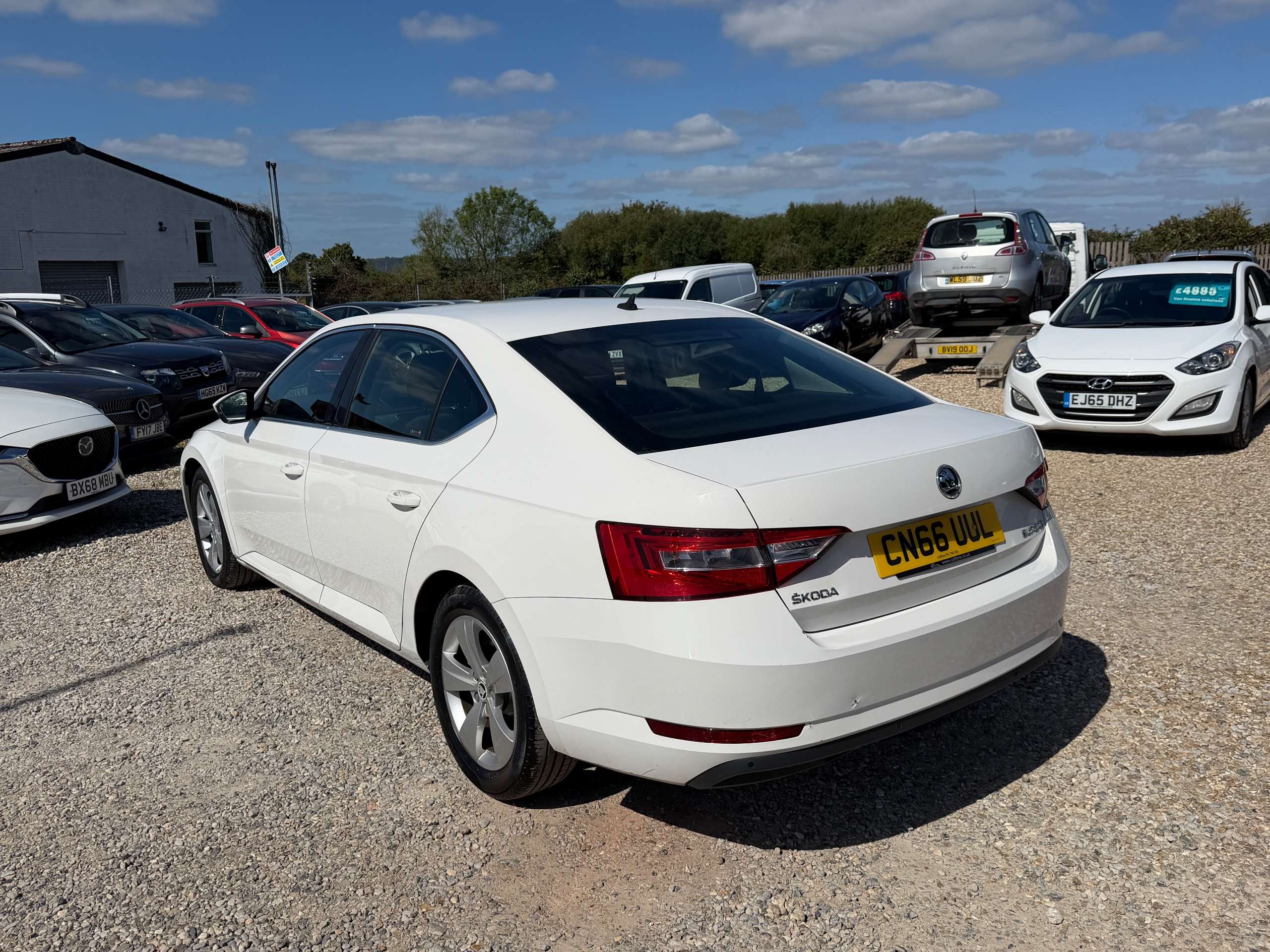 2016 SKODA SUPERB 2016 SKODA SUPERB