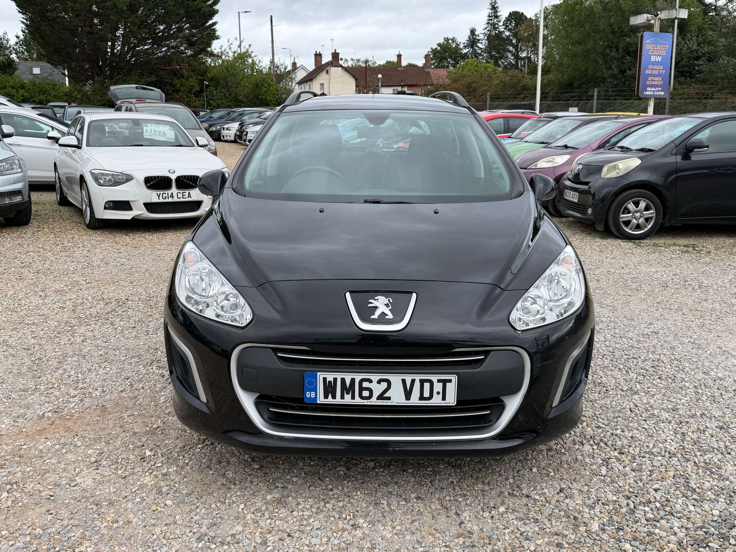 A 2012 PEUGEOT 308 SW 1.6 HDi Access Estate 5dr Diesel Manual Euro 5 (92 ps) A 2012 PEUGEOT 308 SW 1.6 HDi Access Estate 5dr Diesel Manual Euro 5 (92 ps)