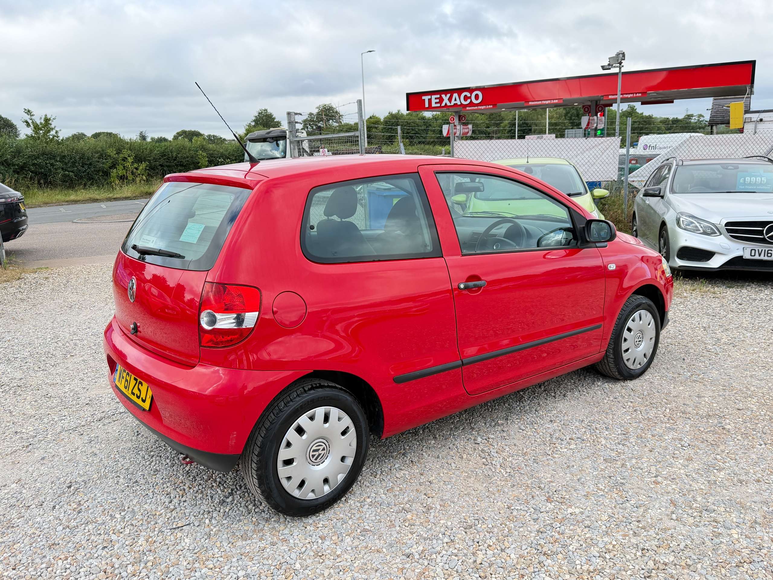 2011 VOLKSWAGEN FOX 2011 VOLKSWAGEN FOX