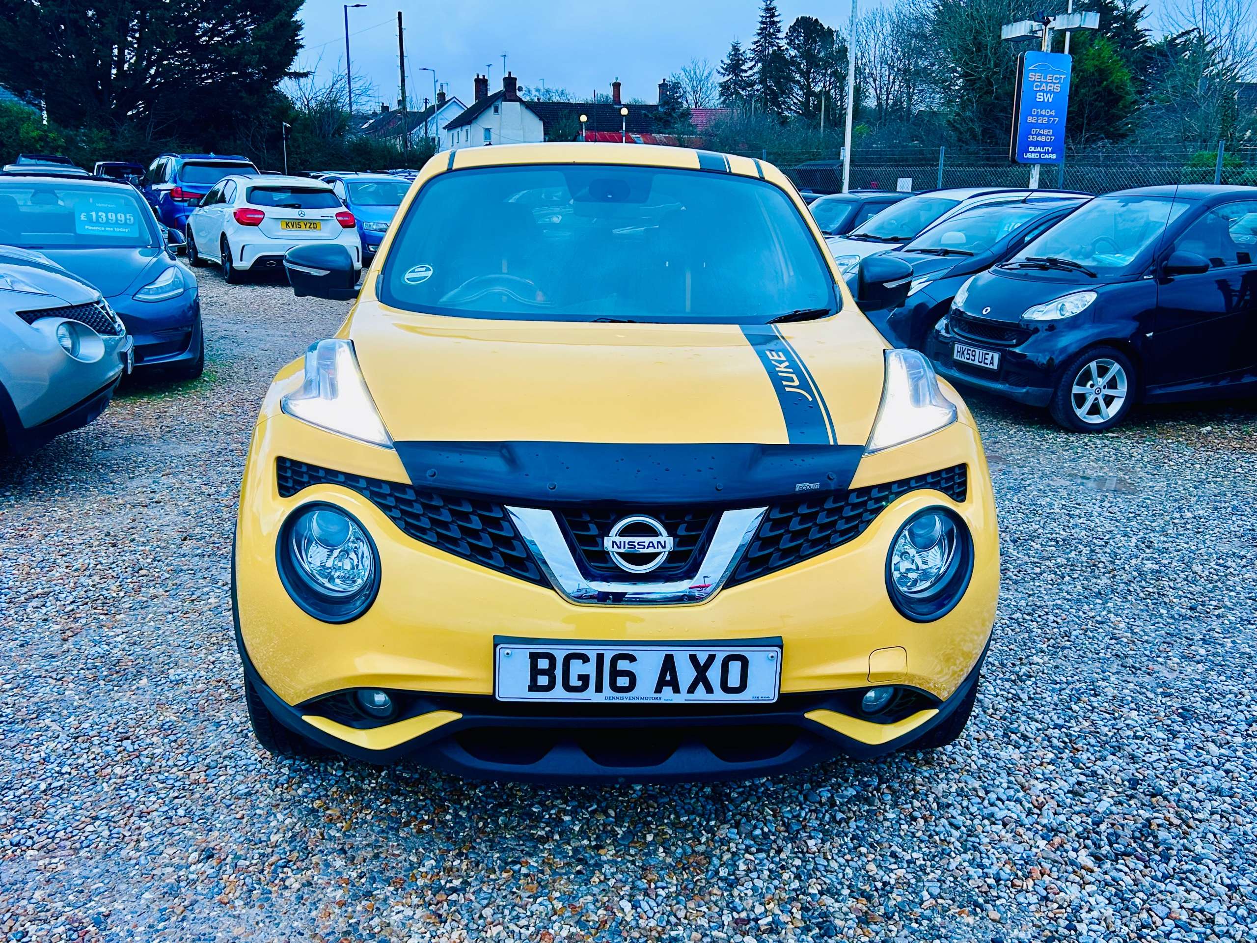 A 2016 NISSAN JUKE 1.5 dCi Tekna SUV 5dr Diesel Manual Euro 6 (s/s) (110 ps) A 2016 NISSAN JUKE 1.5 dCi Tekna SUV 5dr Diesel Manual Euro 6 (s/s) (110 ps)