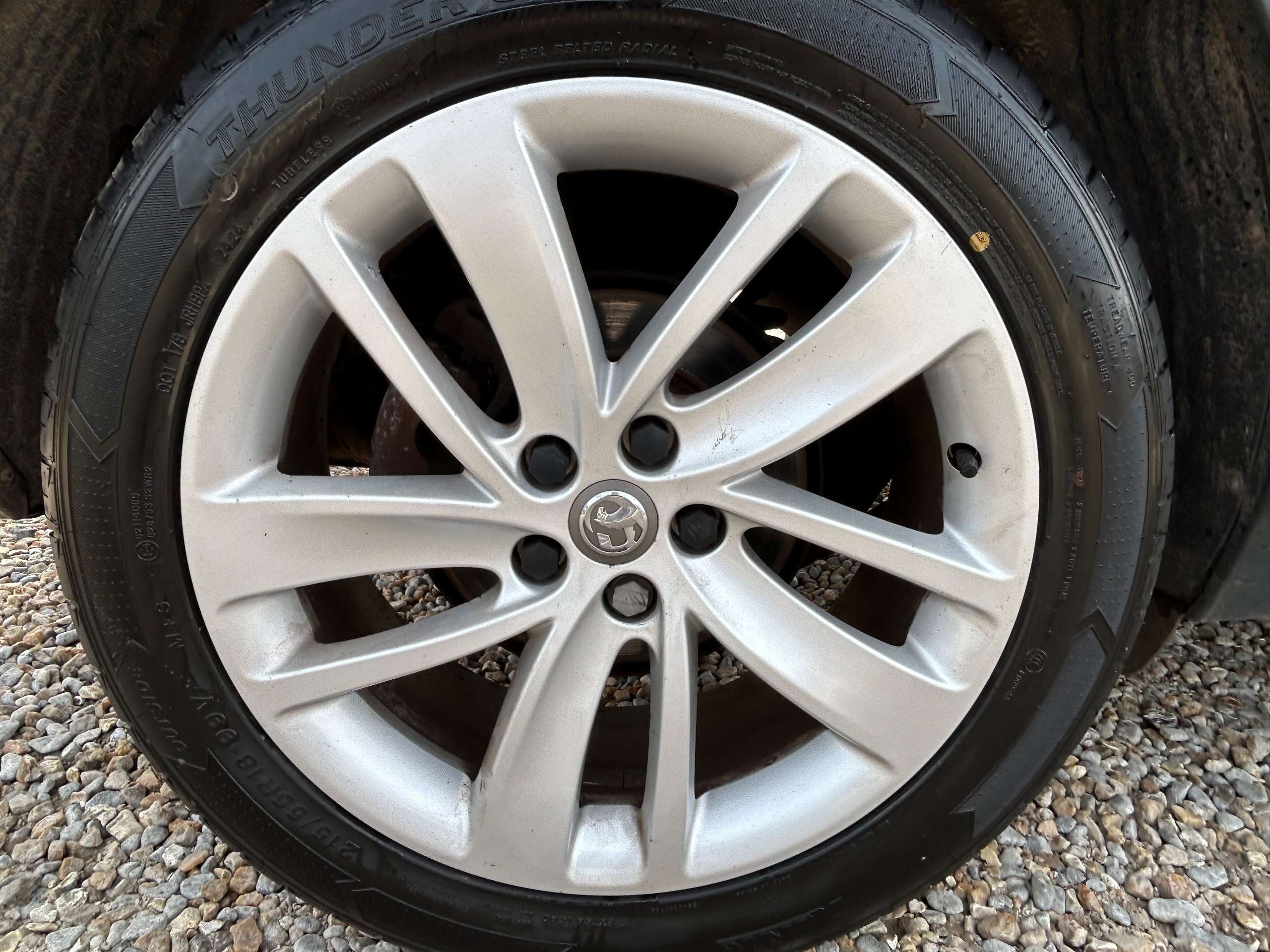 A 2018 VAUXHALL MOKKA X 1.4i Turbo ecoTEC Active SUV 5dr Petrol Manual Euro 6 (s/s) (140 ps) A 2018 VAUXHALL MOKKA X 1.4i Turbo ecoTEC Active SUV 5dr Petrol Manual Euro 6 (s/s) (140 ps)