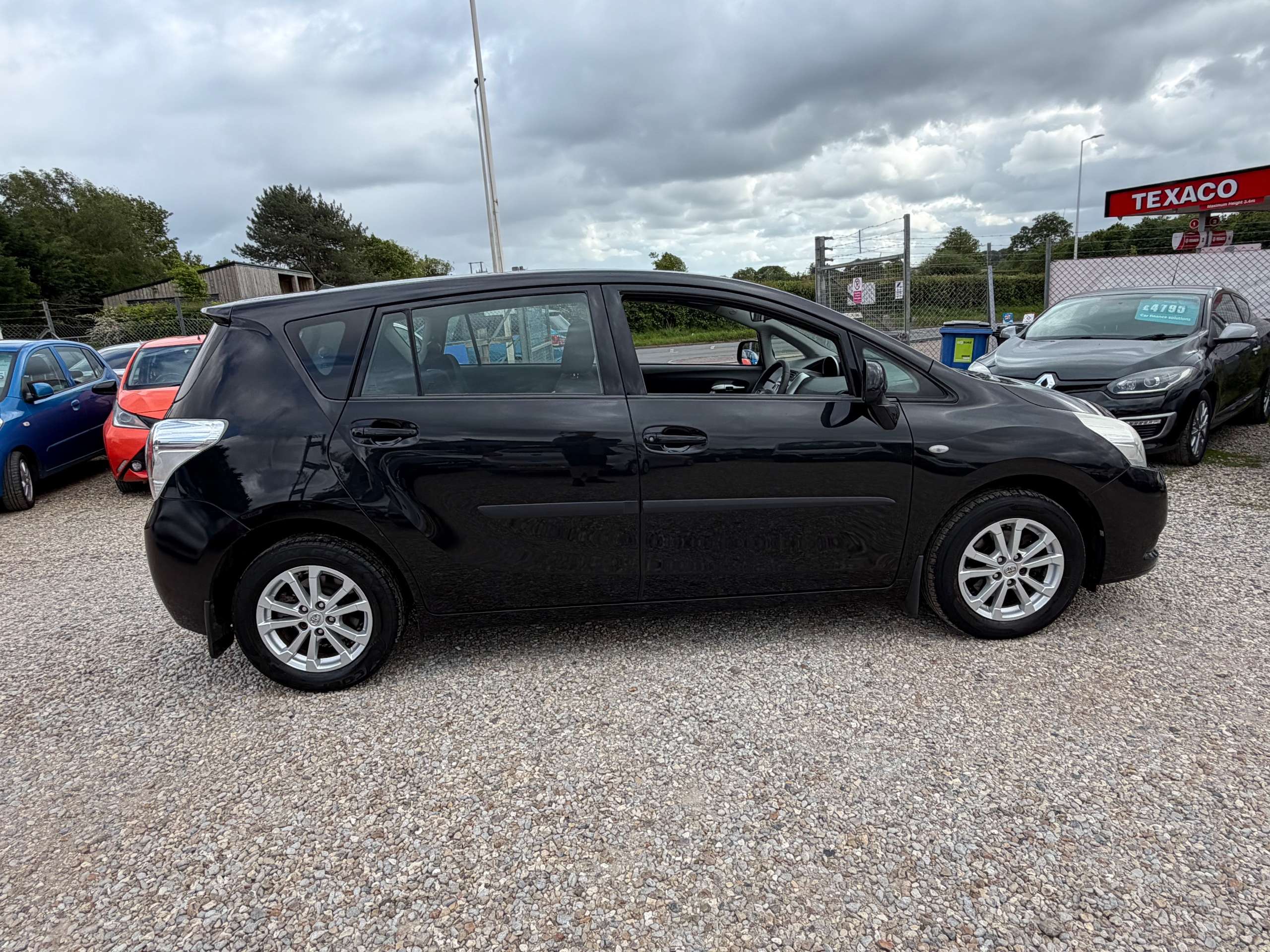 2010 TOYOTA VERSO 2010 TOYOTA VERSO
