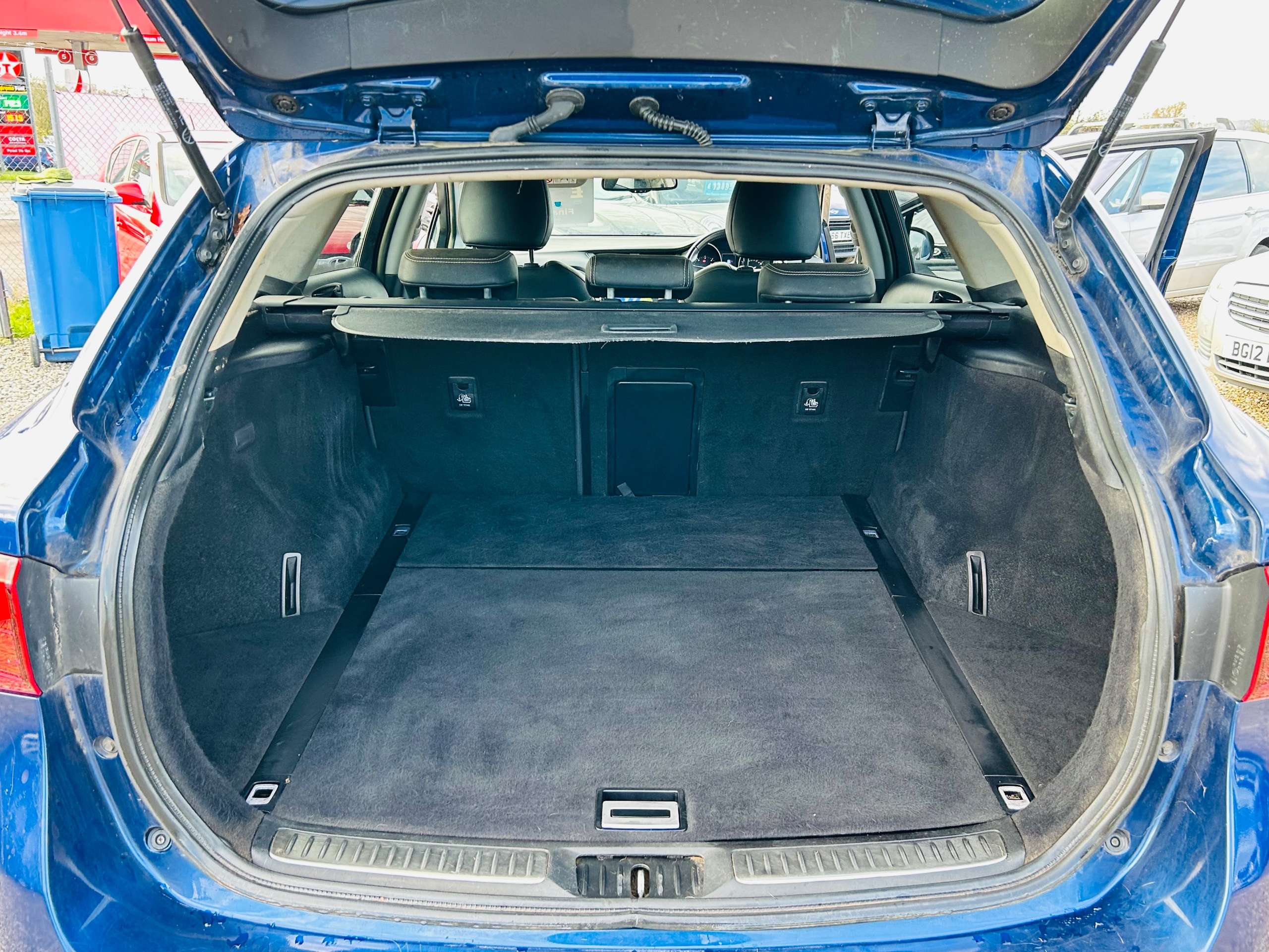 2016 TOYOTA AVENSIS 2016 TOYOTA AVENSIS