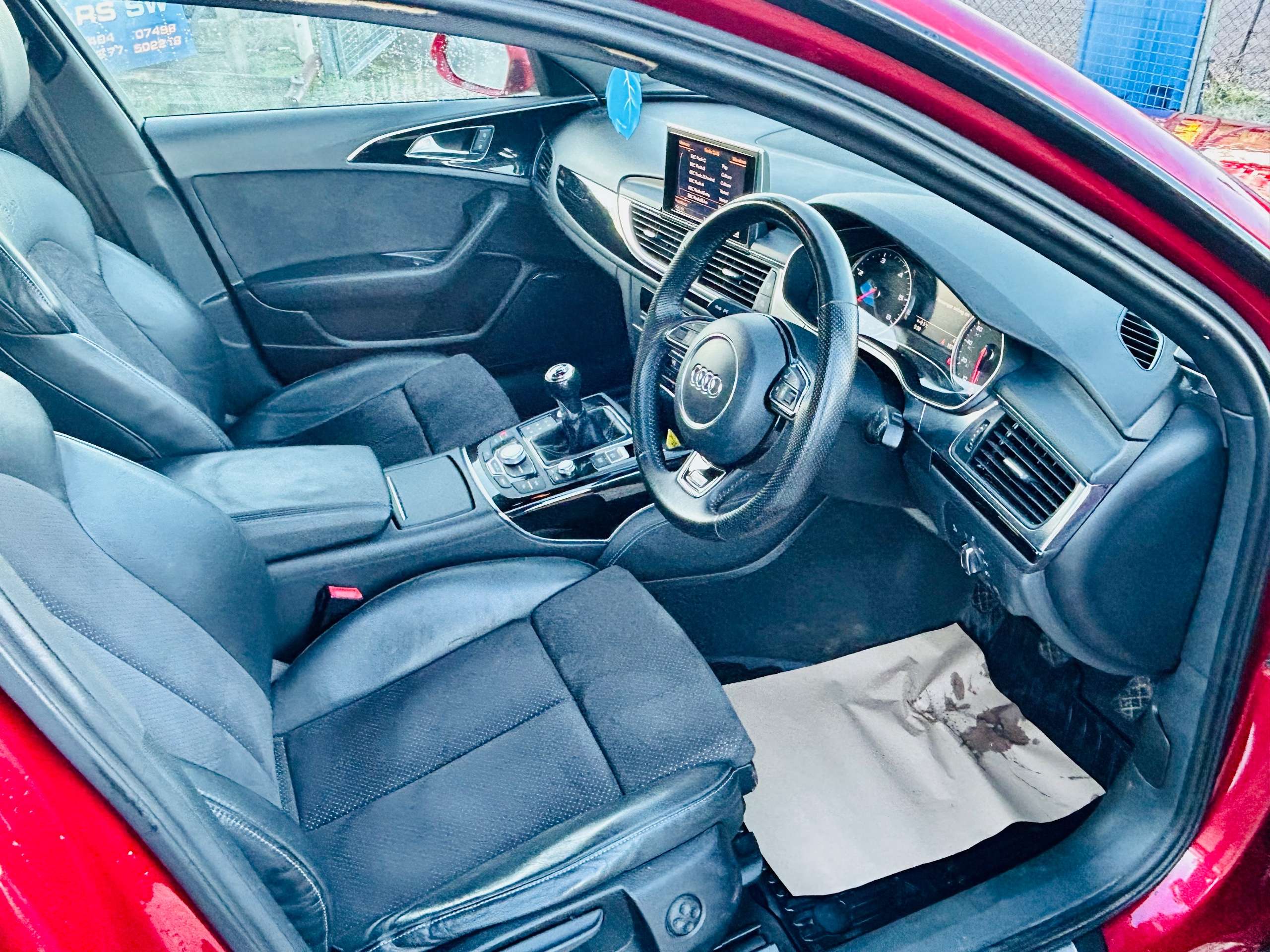 A 2013 AUDI A6 AVANT 2.0 TDI Black Edition Estate 5dr Diesel Manual Euro 5 (s/s) (177 ps) A 2013 AUDI A6 AVANT 2.0 TDI Black Edition Estate 5dr Diesel Manual Euro 5 (s/s) (177 ps)