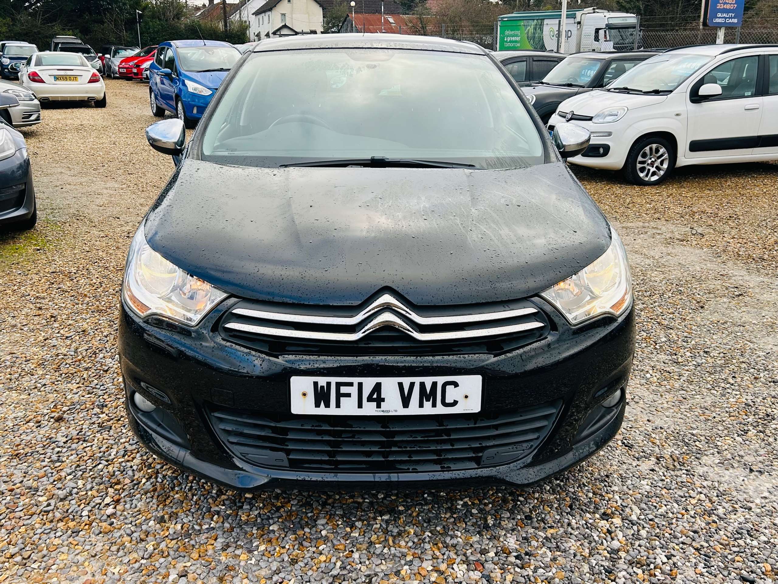 A 2014 CITROEN C4 1.6 HDi 16V Selection Hatchback 5dr Diesel Manual Euro 5 (90 ps) A 2014 CITROEN C4 1.6 HDi 16V Selection Hatchback 5dr Diesel Manual Euro 5 (90 ps)