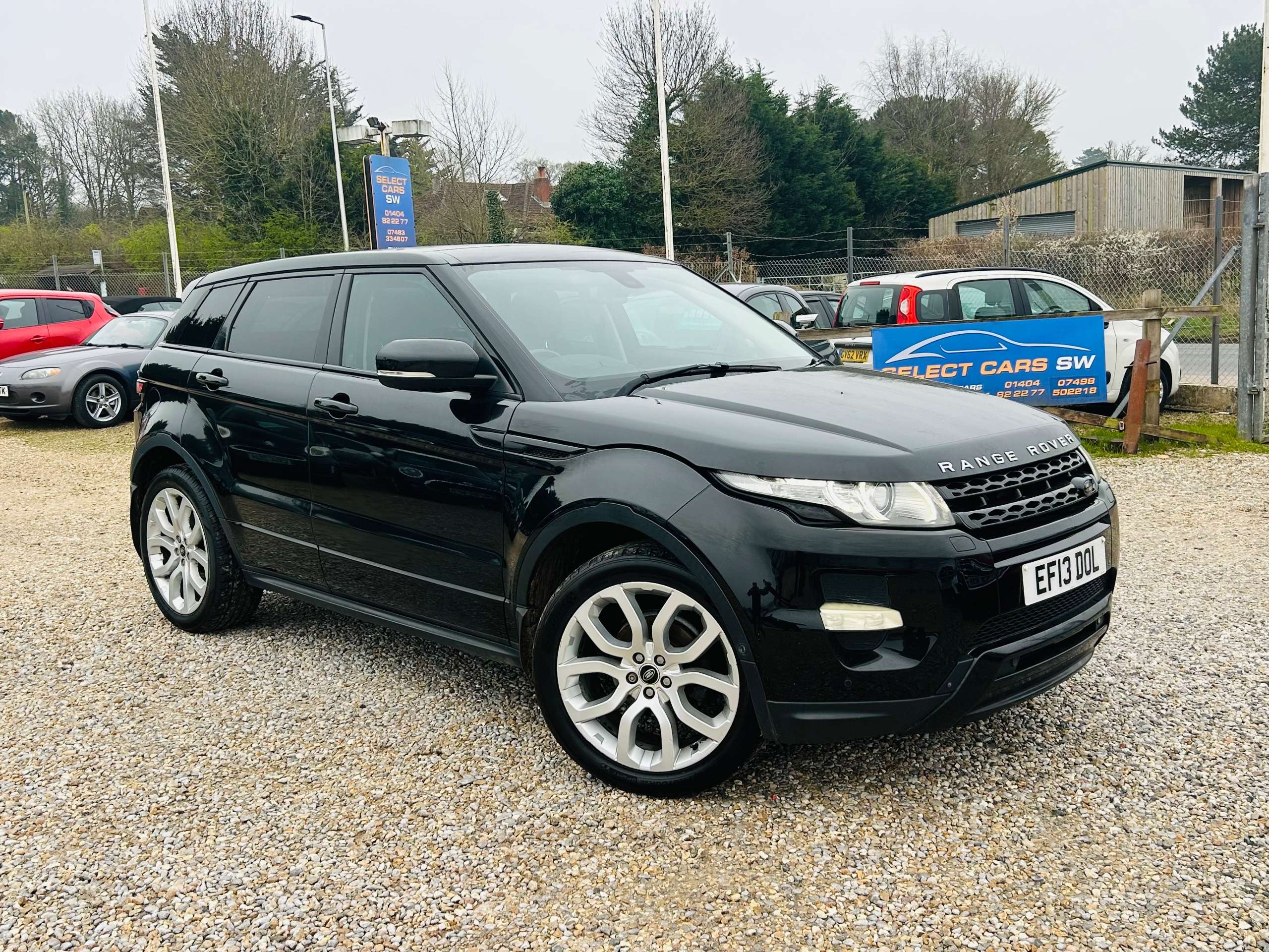 A 2013 LAND ROVER RANGE ROVER EVOQUE 2.2 SD4 Dynamic SUV 5dr Diesel Auto 4WD Euro 5 (190 ps) A 2013 LAND ROVER RANGE ROVER EVOQUE 2.2 SD4 Dynamic SUV 5dr Diesel Auto 4WD Euro 5 (190 ps)