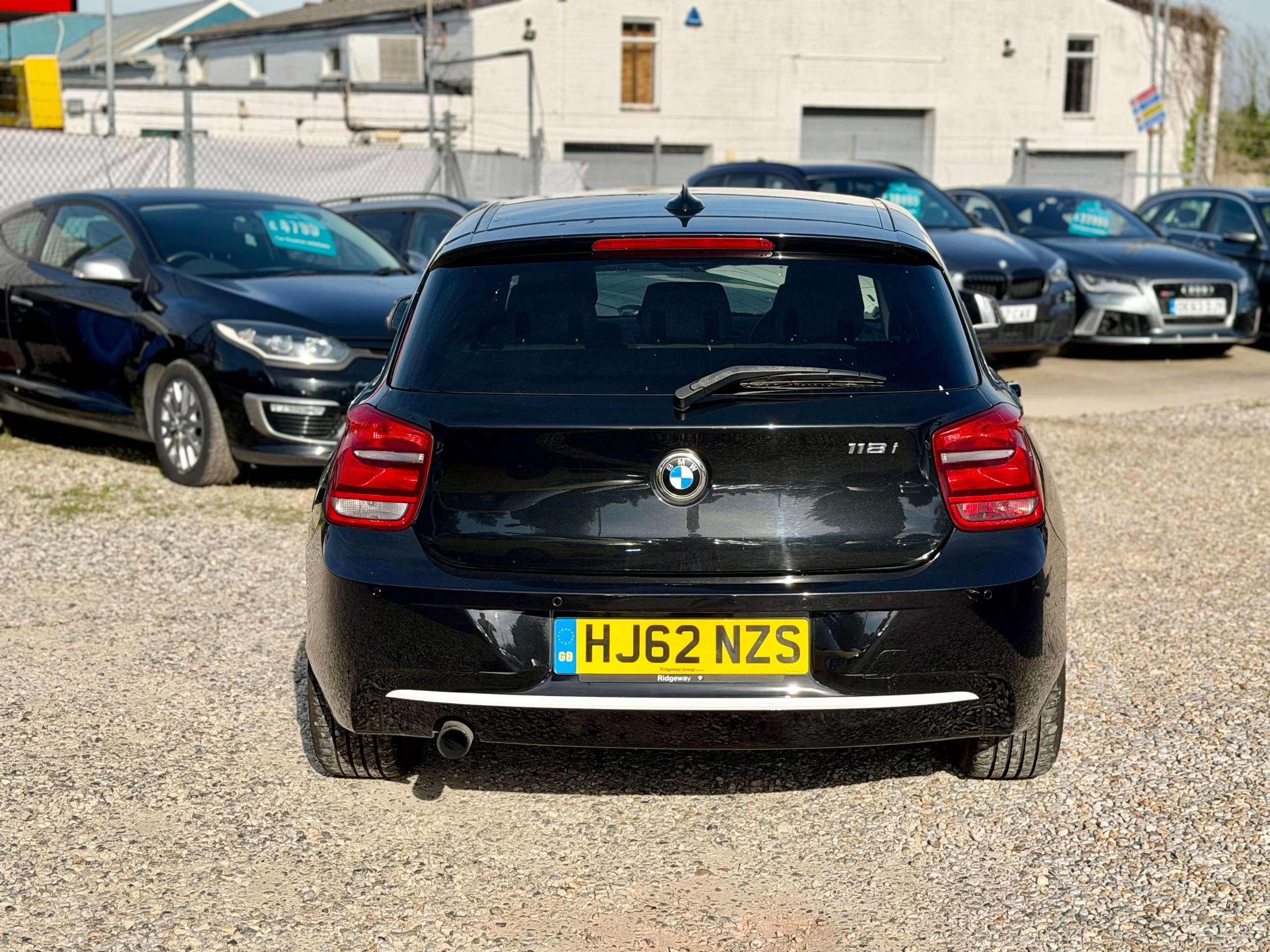 2012 BMW 1 SERIES 2012 BMW 1 SERIES