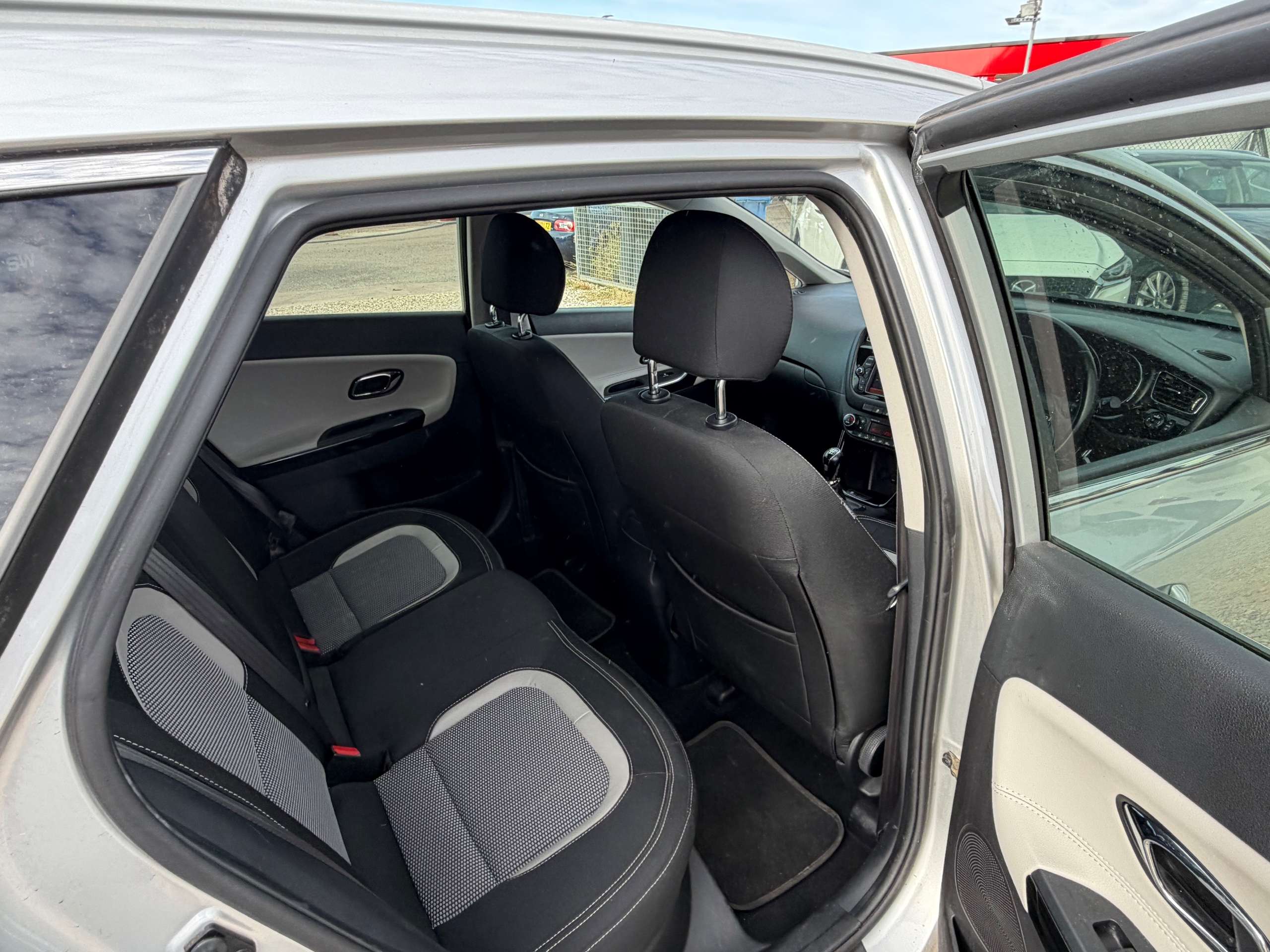 2015 KIA CEED 2015 KIA CEED