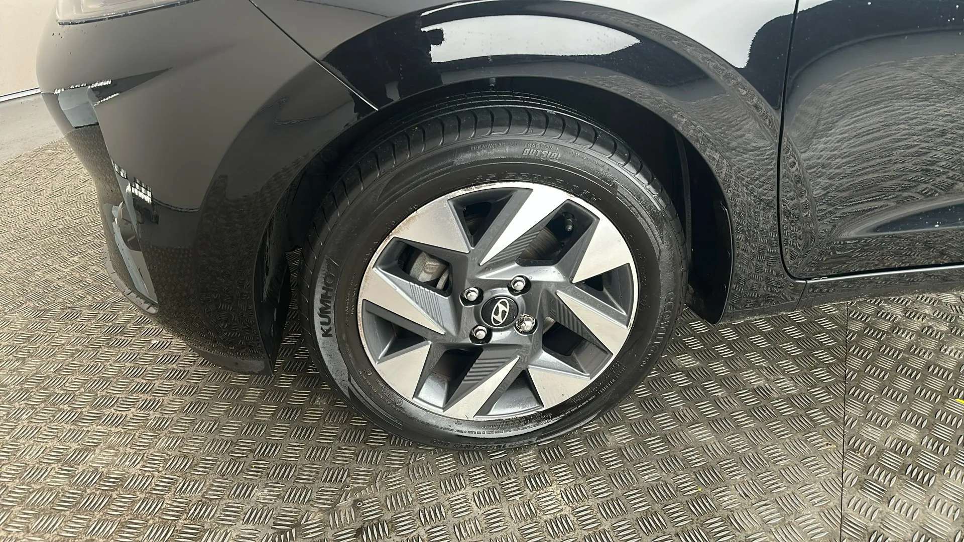 2024 HYUNDAI I10 2024 HYUNDAI I10