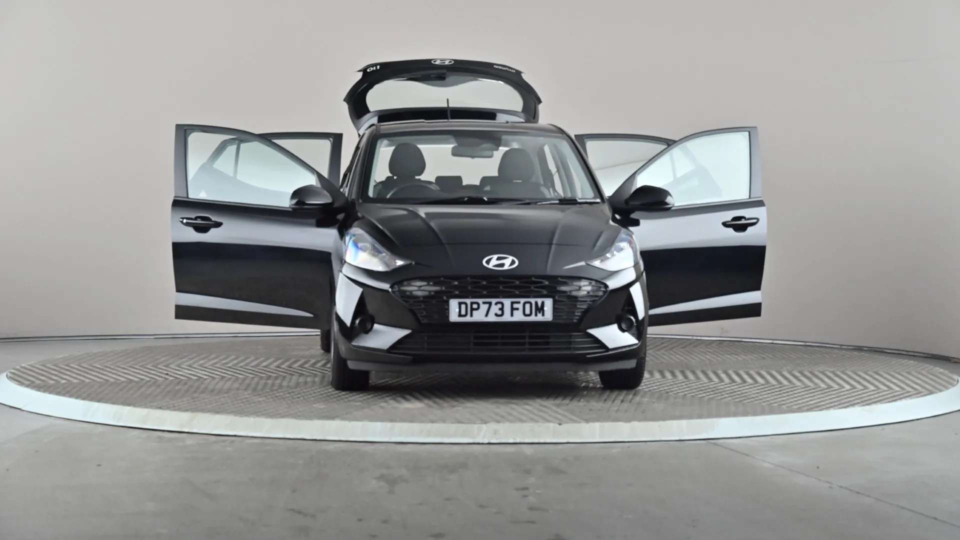 2024 HYUNDAI I10 2024 HYUNDAI I10