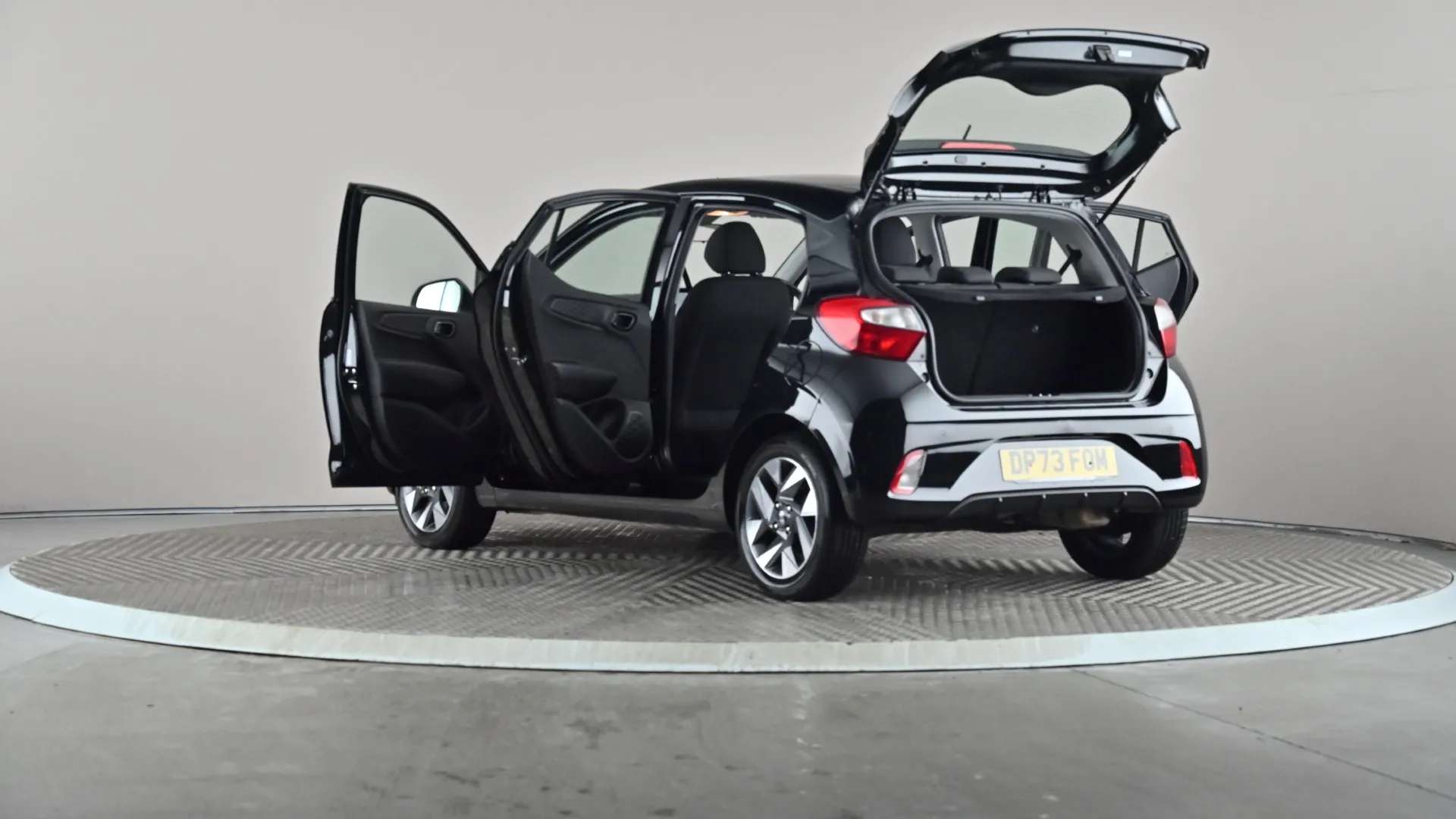 2024 HYUNDAI I10 2024 HYUNDAI I10