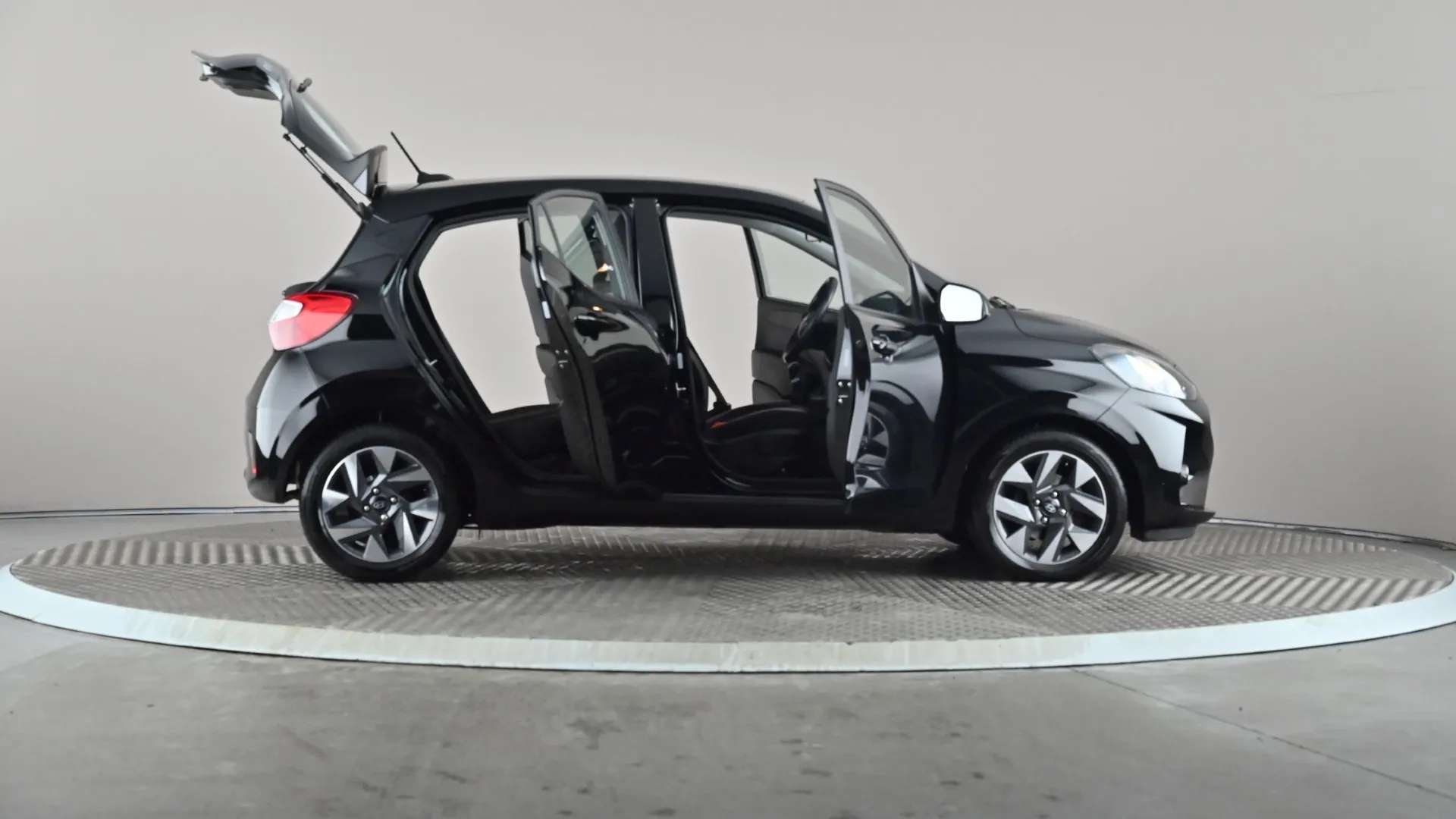 2024 HYUNDAI I10 2024 HYUNDAI I10