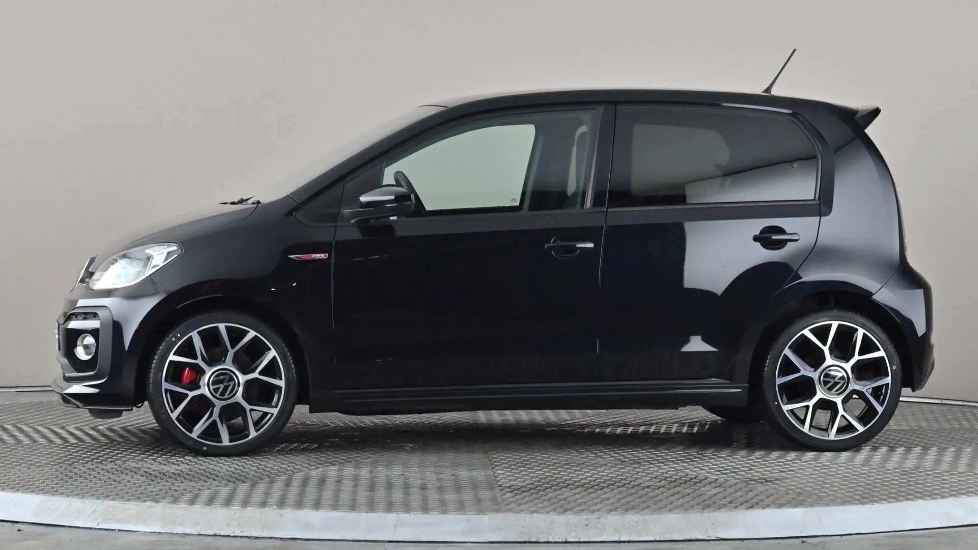 A 2021 VOLKSWAGEN UP 1.0 115PS Up GTI A 2021 VOLKSWAGEN UP 1.0 115PS Up GTI