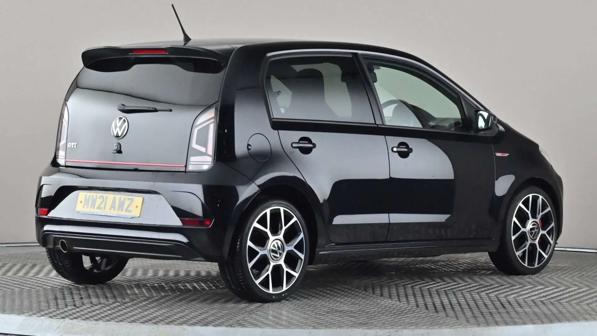 2021 VOLKSWAGEN UP 2021 VOLKSWAGEN UP