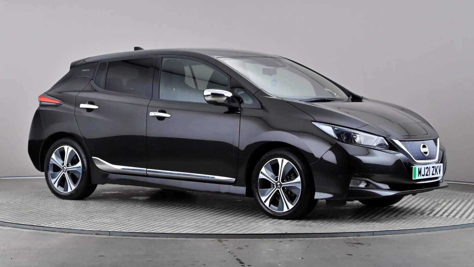 A 2021 NISSAN LEAF 110kW 10 40kWh Auto A 2021 NISSAN LEAF 110kW 10 40kWh Auto