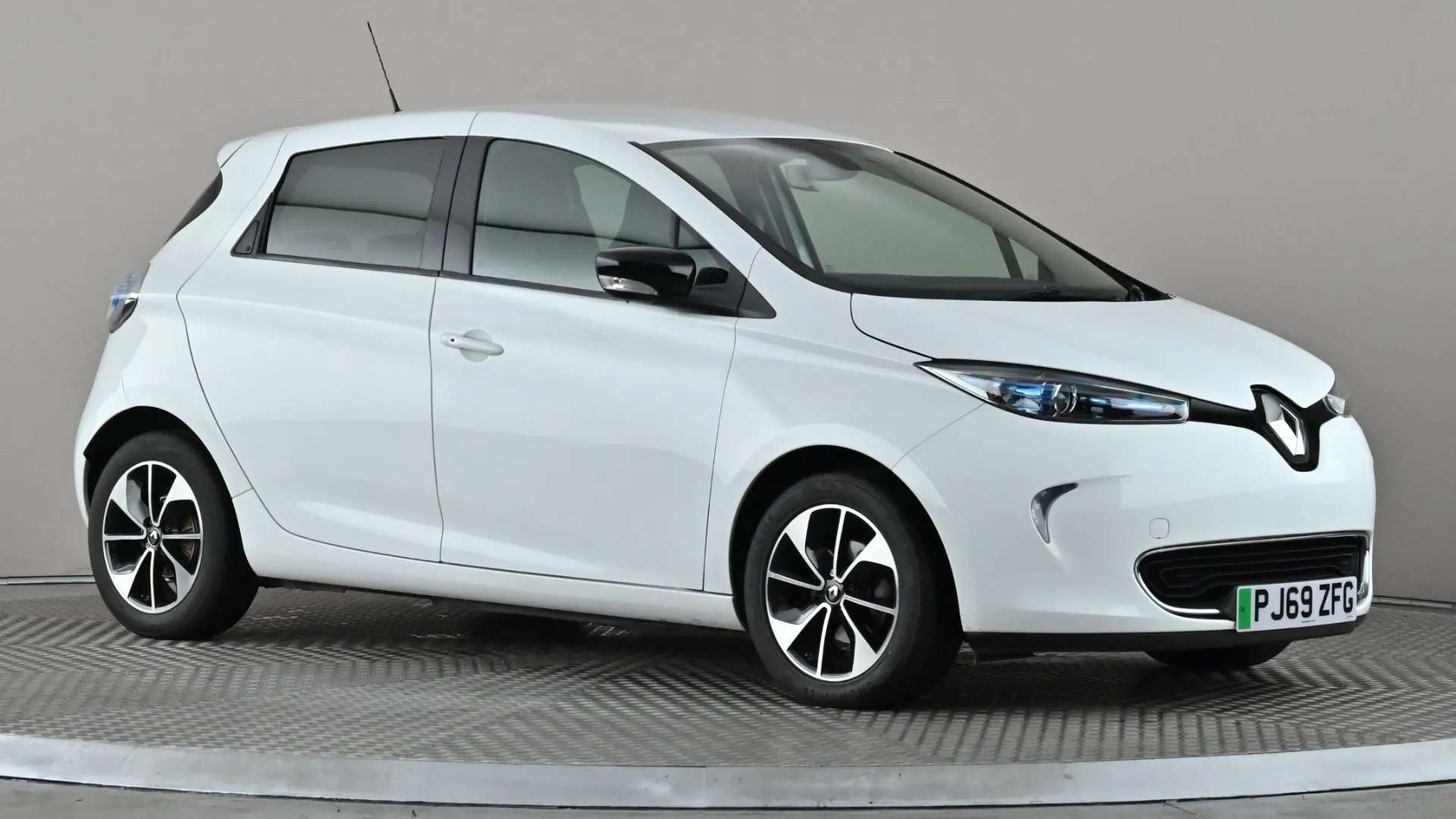 A 2019 RENAULT ZOE 80kW i Dynamique Nav R110 40kWh Auto A 2019 RENAULT ZOE 80kW i Dynamique Nav R110 40kWh Auto