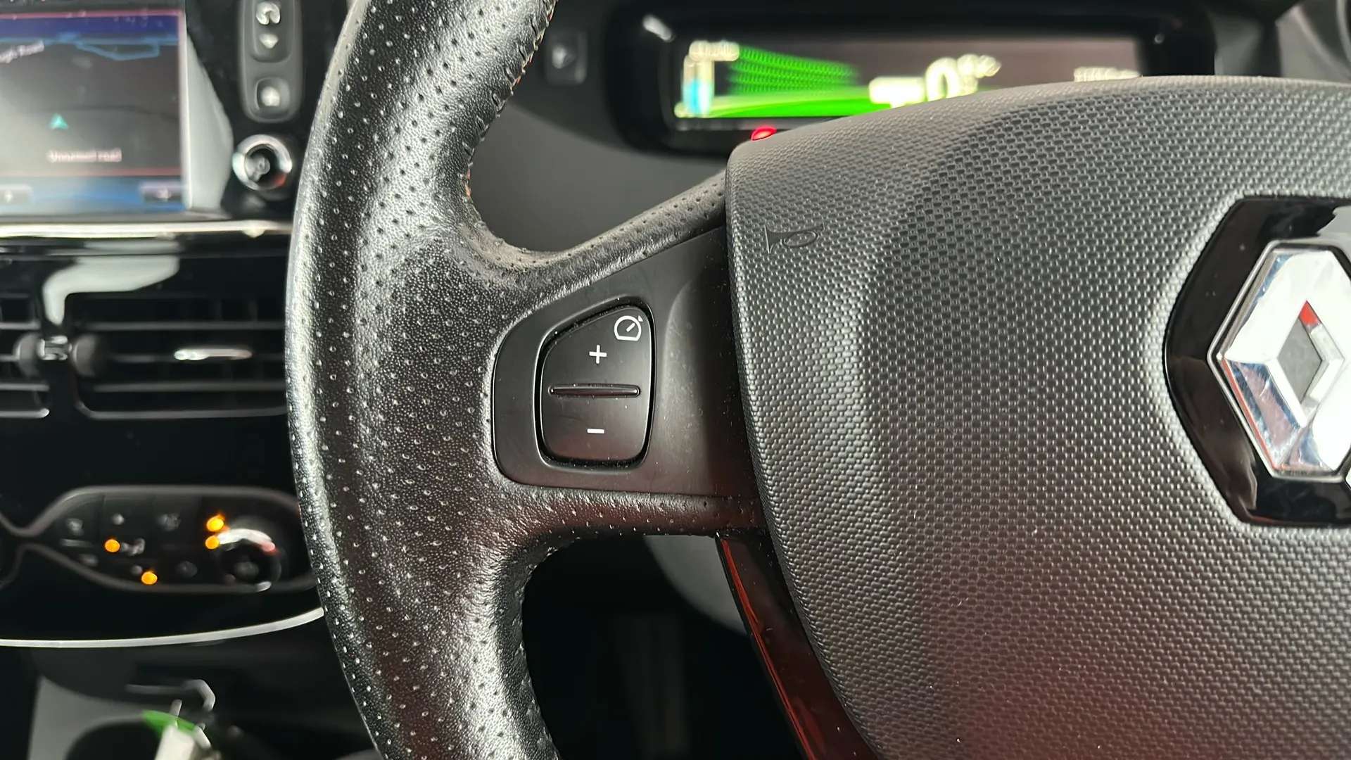 2019 RENAULT ZOE 2019 RENAULT ZOE