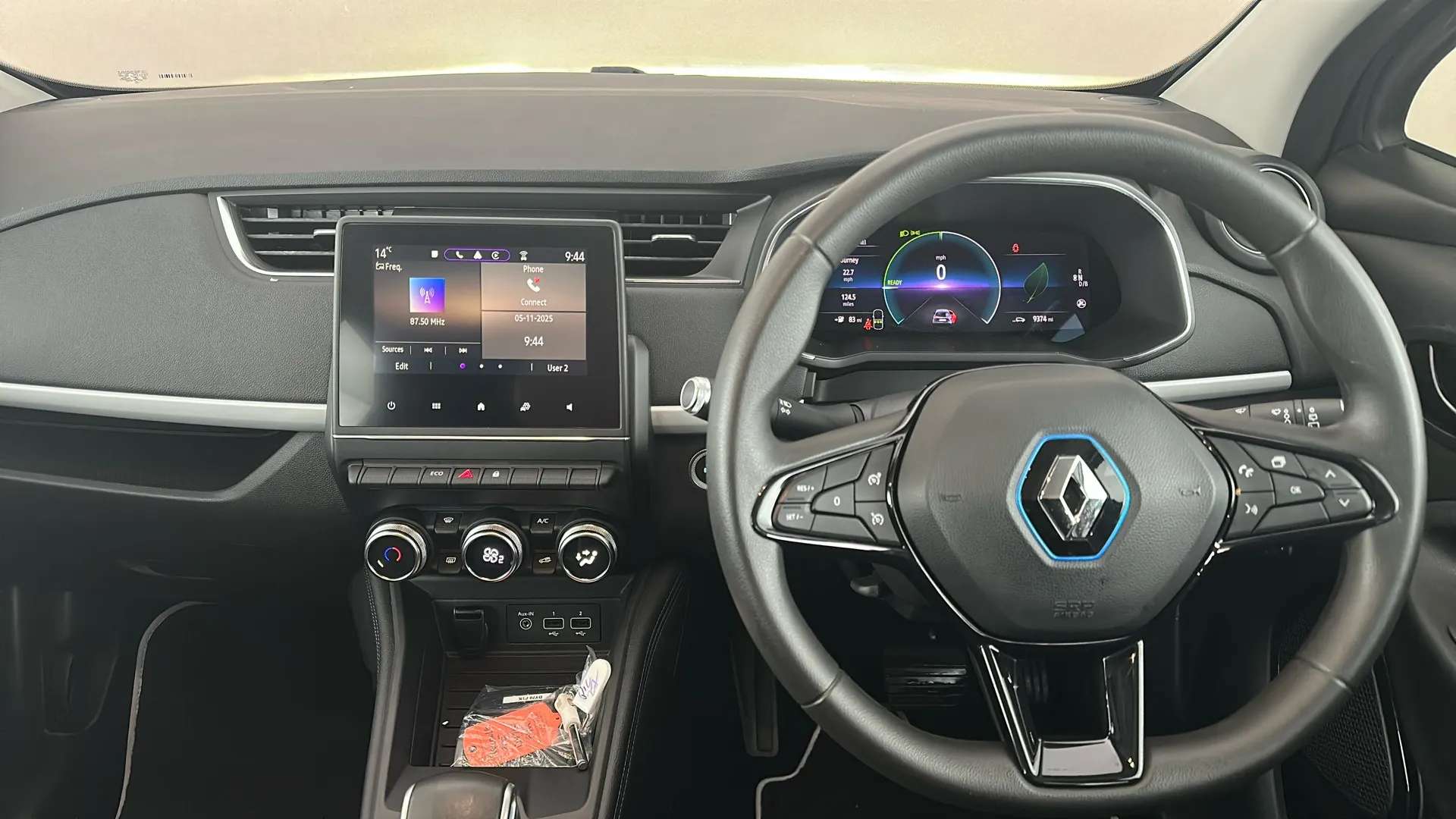 2020 RENAULT ZOE 2020 RENAULT ZOE