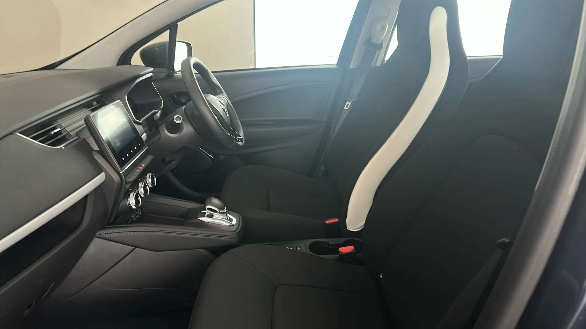 2020 RENAULT ZOE 2020 RENAULT ZOE