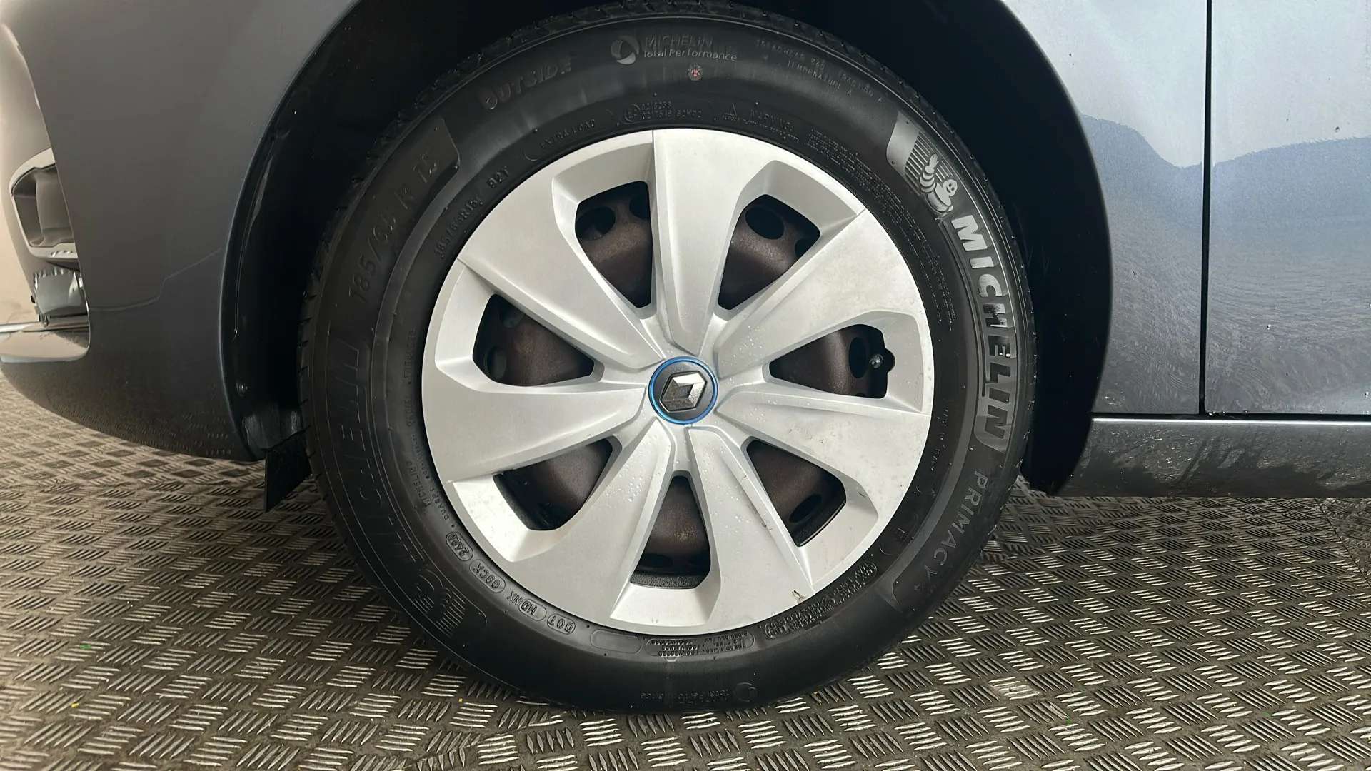 2020 RENAULT ZOE 2020 RENAULT ZOE