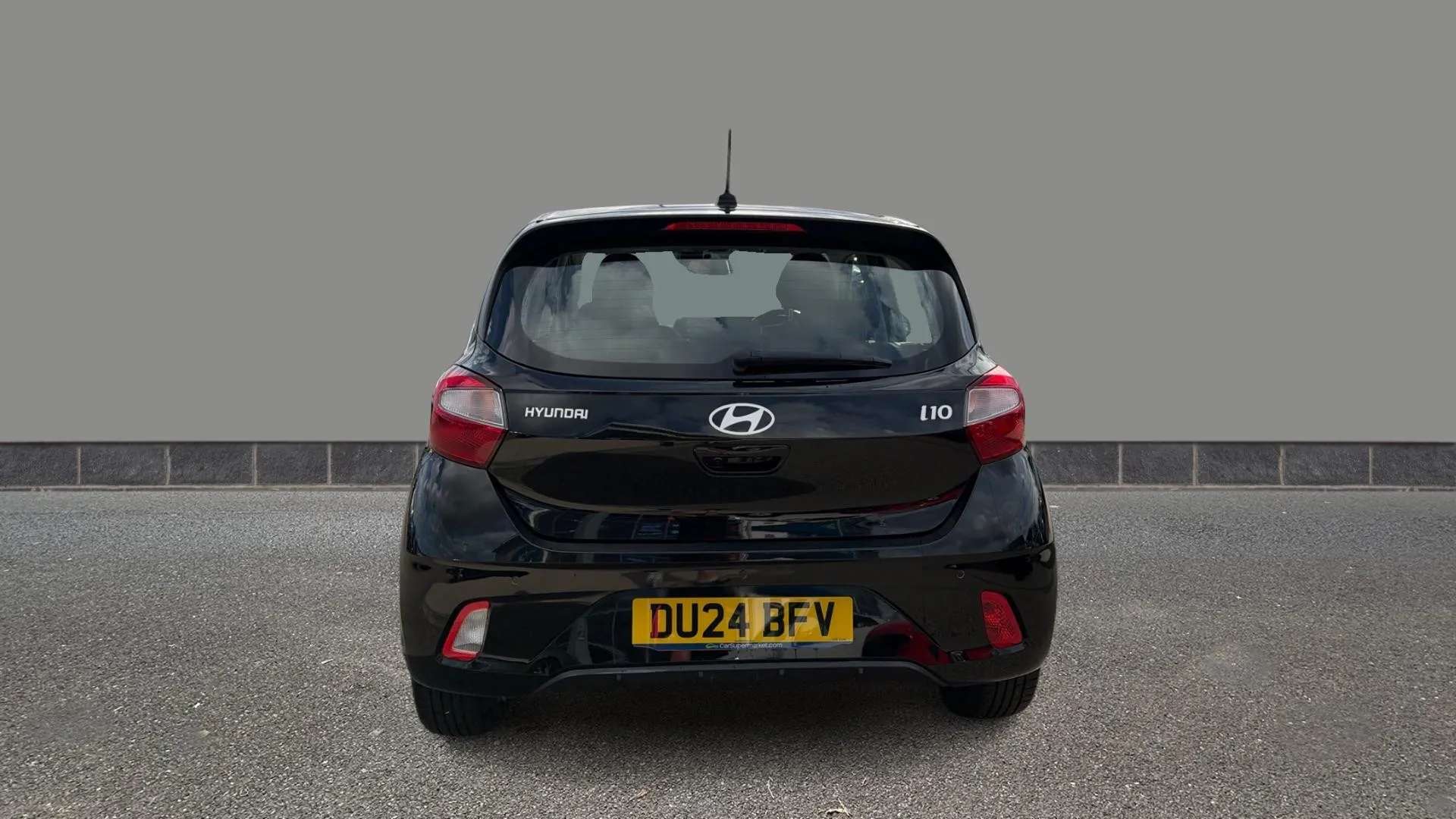 2024 HYUNDAI I10 2024 HYUNDAI I10