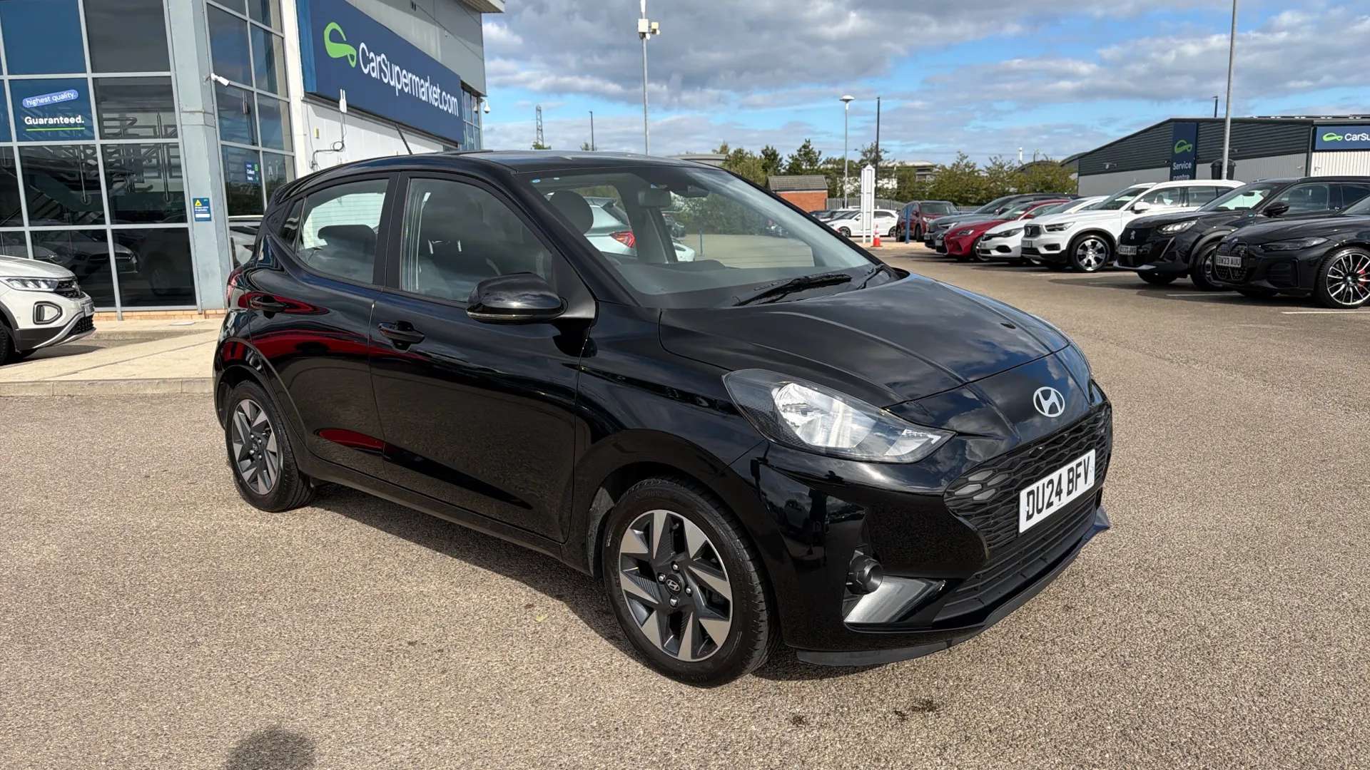 2024 HYUNDAI I10 2024 HYUNDAI I10