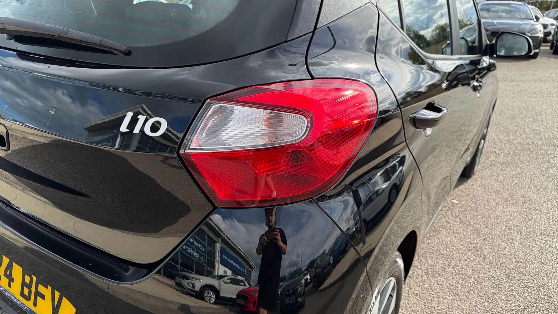 2024 HYUNDAI I10 2024 HYUNDAI I10