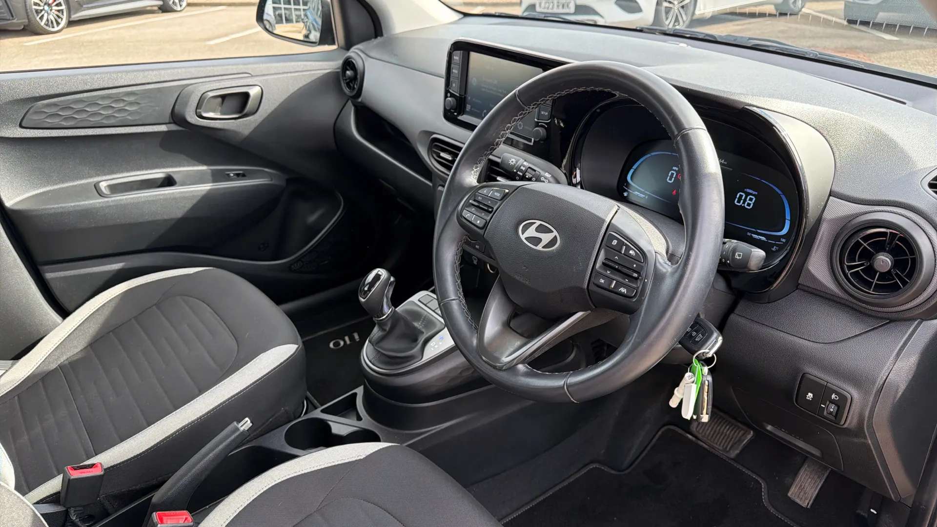 2024 HYUNDAI I10 2024 HYUNDAI I10