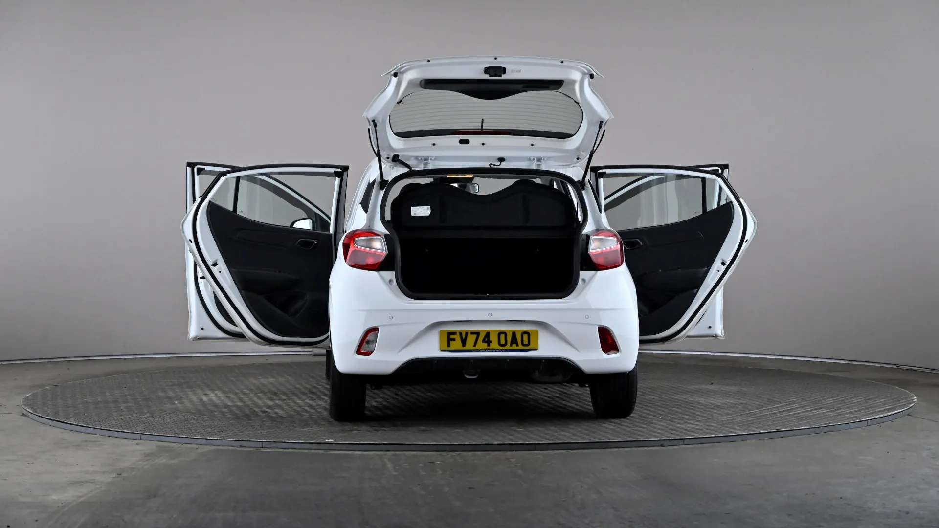 2024 HYUNDAI I10 2024 HYUNDAI I10