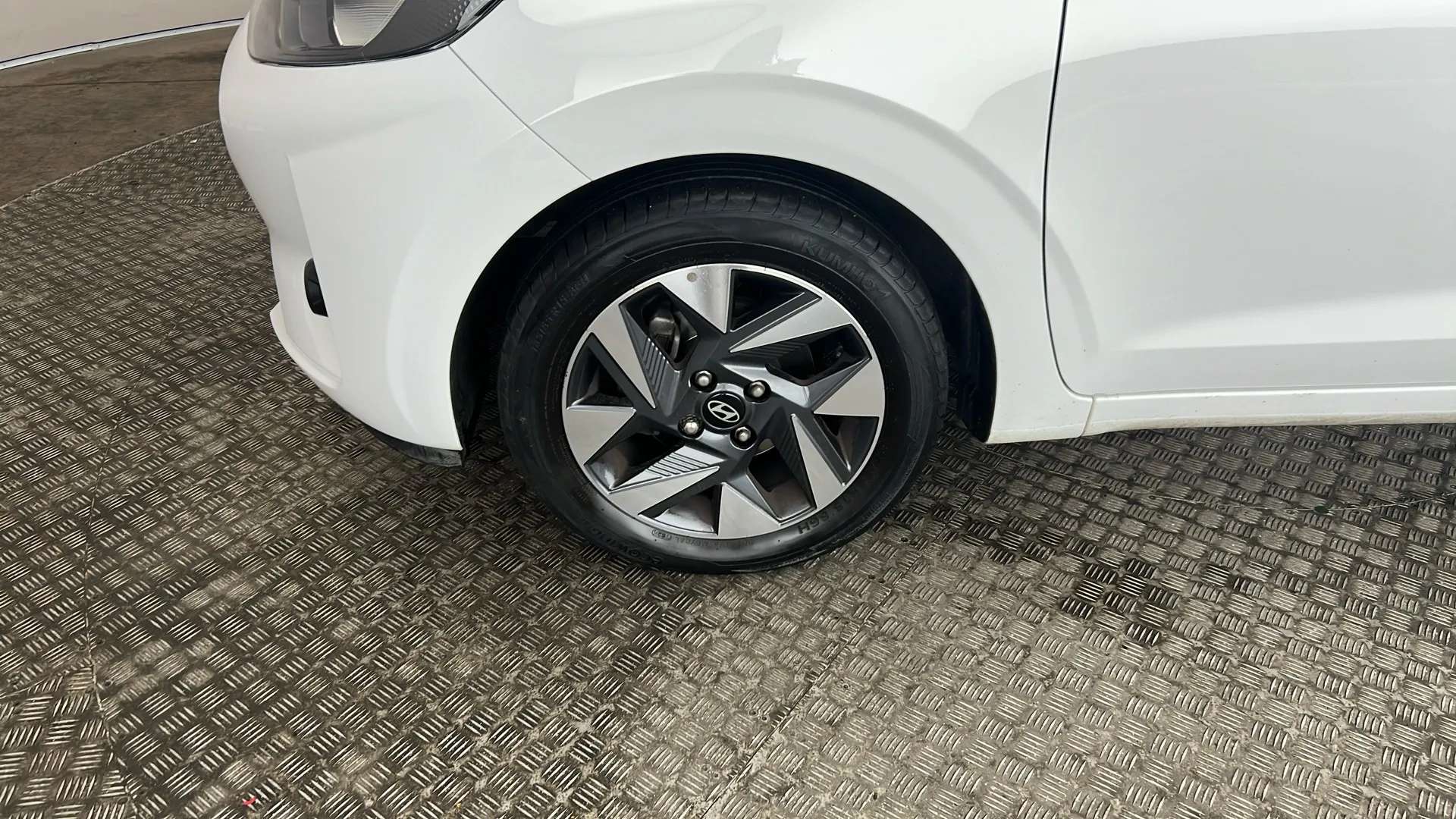 2024 HYUNDAI I10 2024 HYUNDAI I10