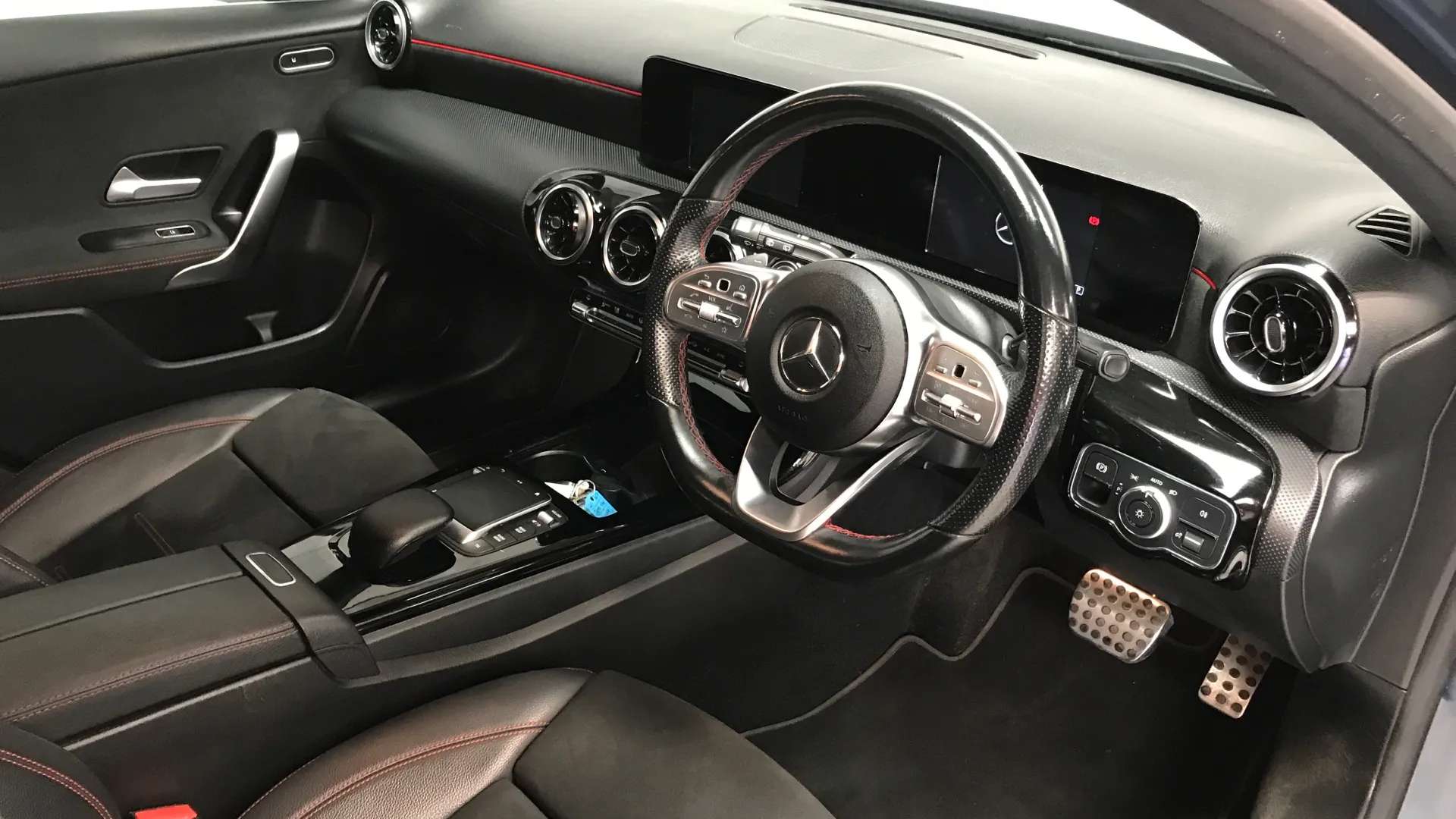 2020 MERCEDES-BENZ A CLASS 2020 MERCEDES-BENZ A CLASS