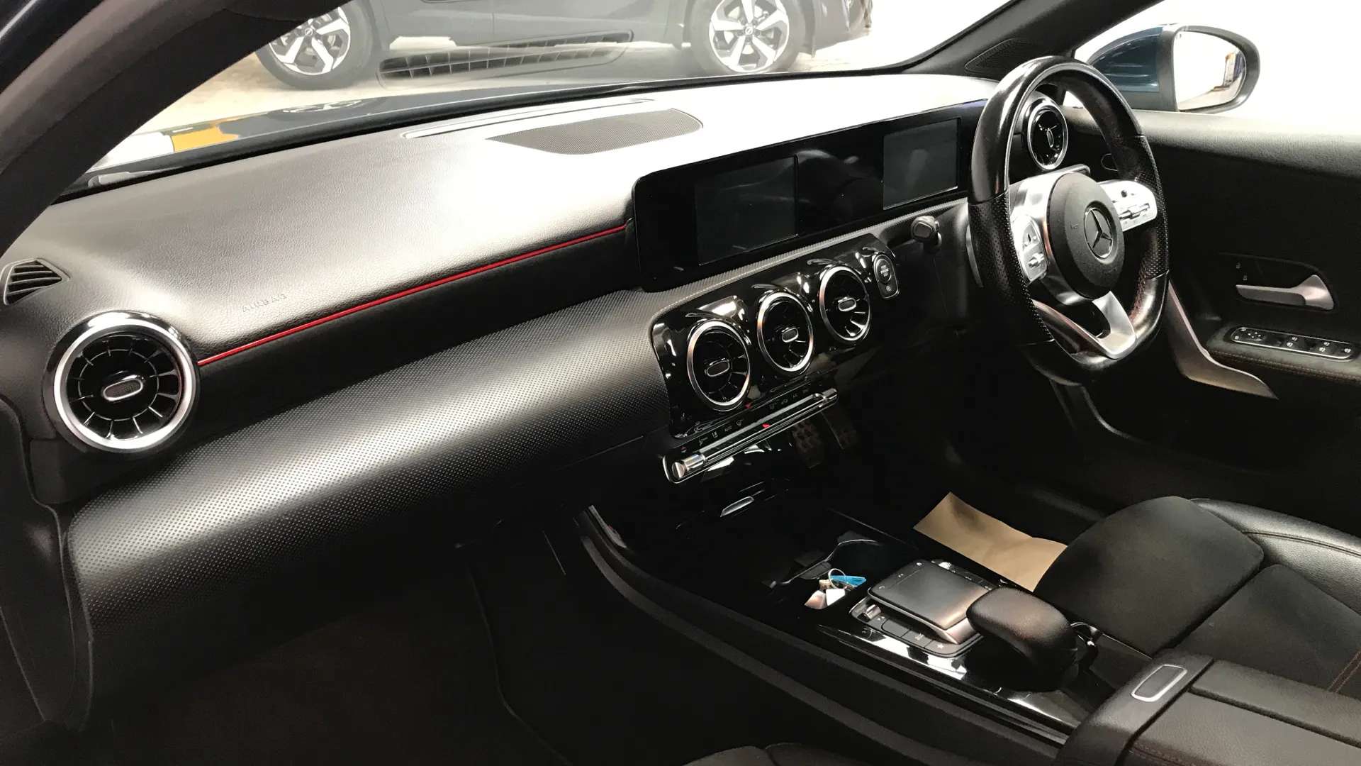 2020 MERCEDES-BENZ A CLASS 2020 MERCEDES-BENZ A CLASS