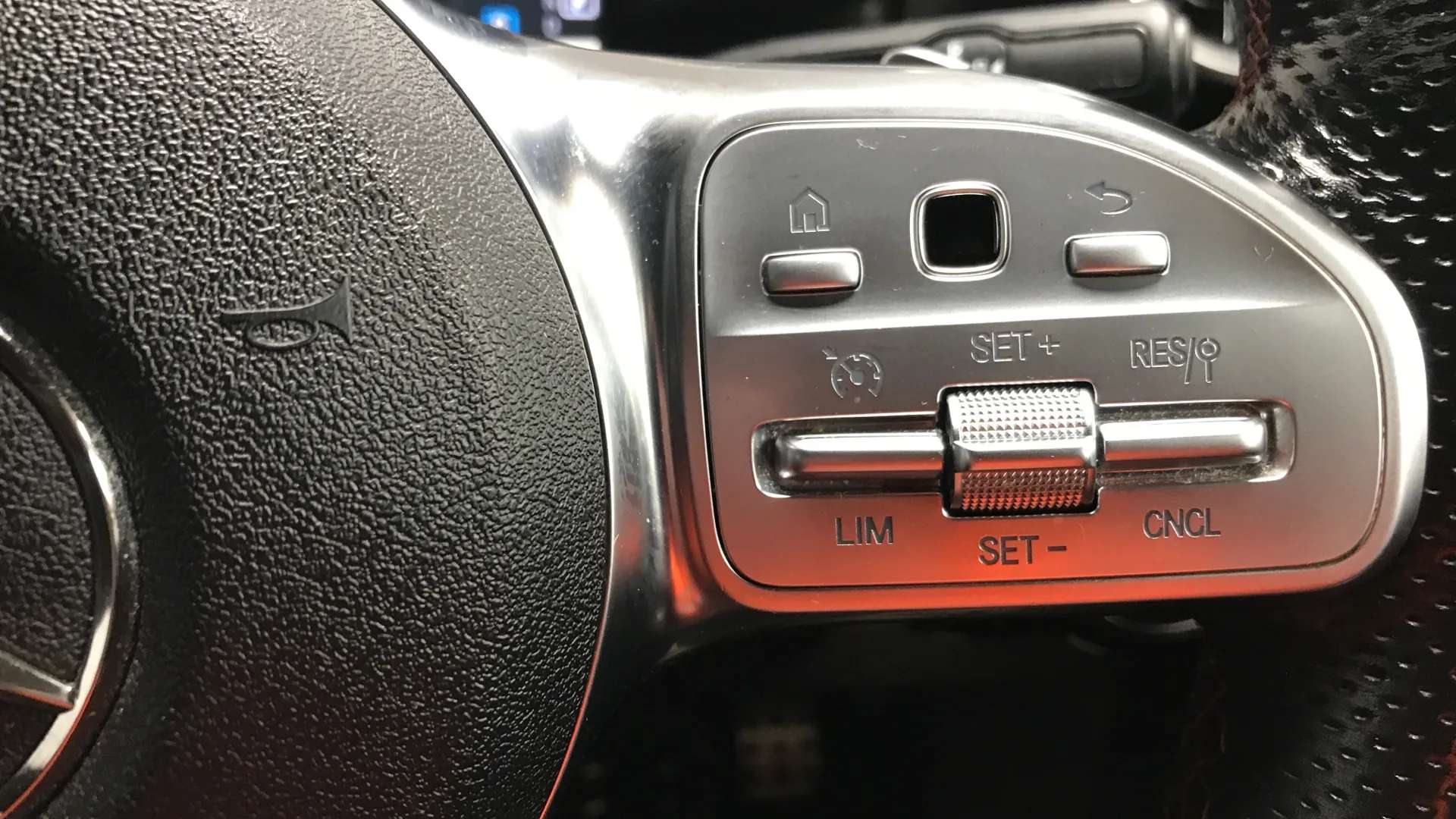 2020 MERCEDES-BENZ A CLASS 2020 MERCEDES-BENZ A CLASS