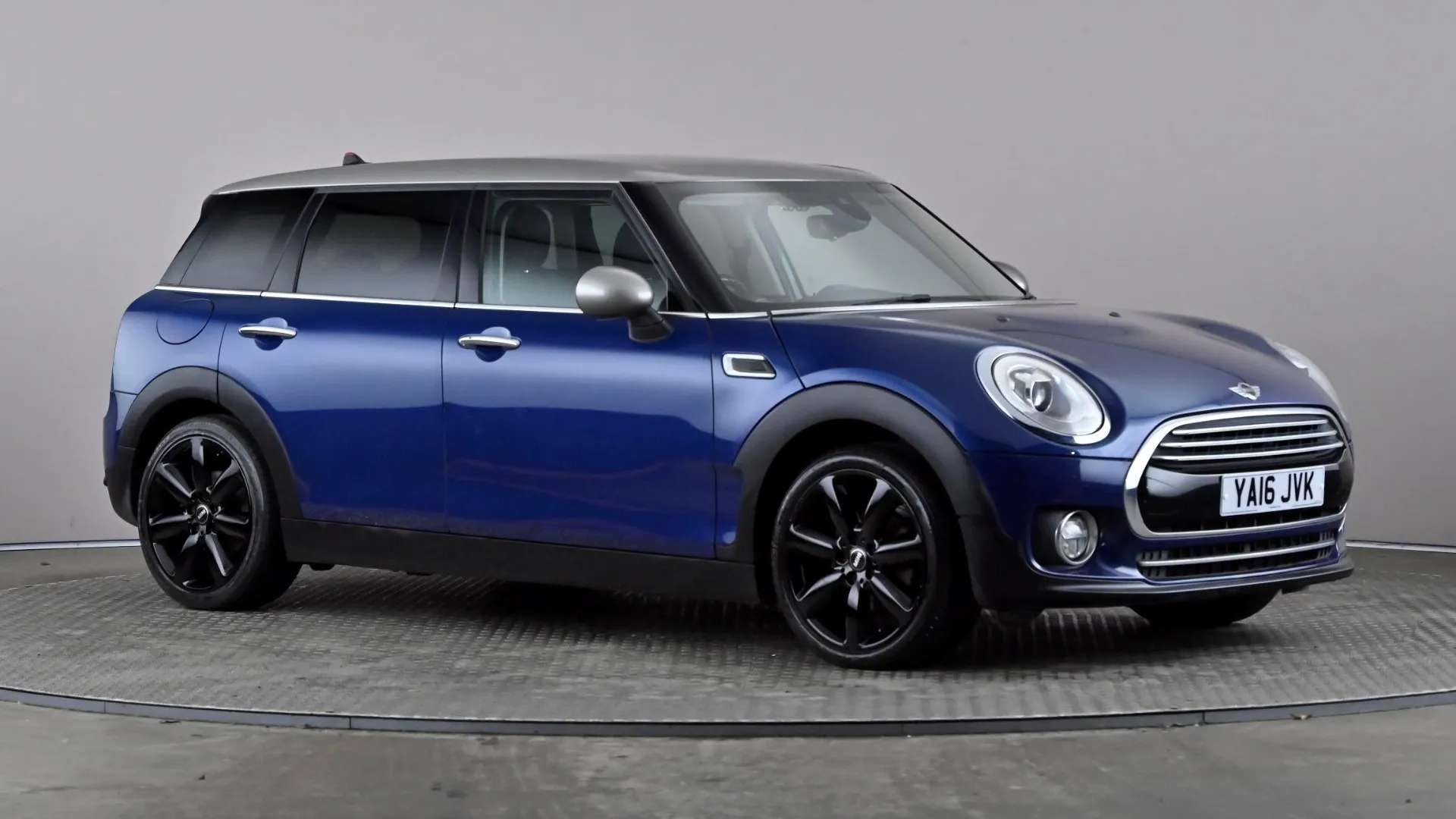 Check out this Mini Clubman 2016 Diesel Manual