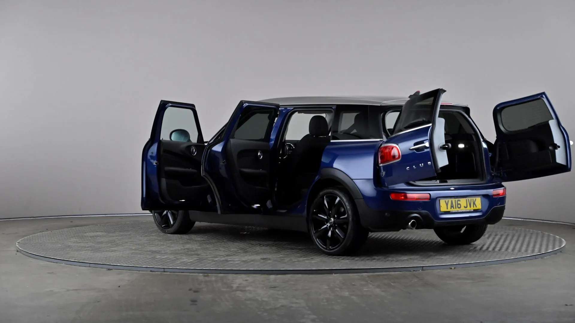 2016 MINI CLUBMAN 2016 MINI CLUBMAN