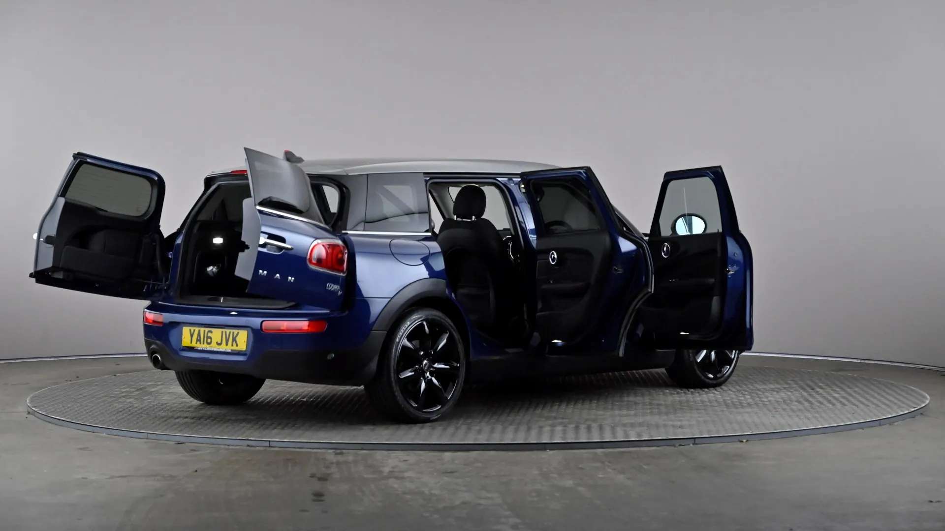 2016 MINI CLUBMAN 2016 MINI CLUBMAN