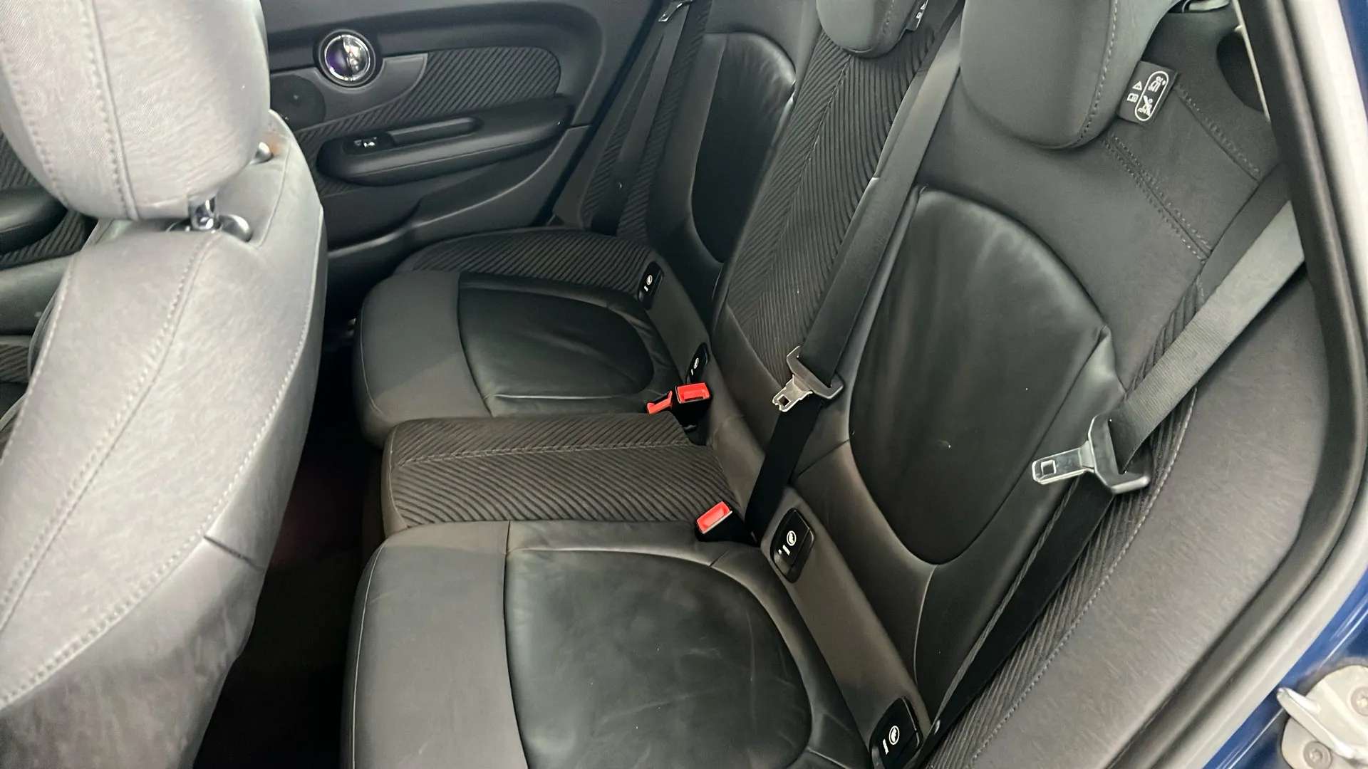 2016 MINI CLUBMAN 2016 MINI CLUBMAN