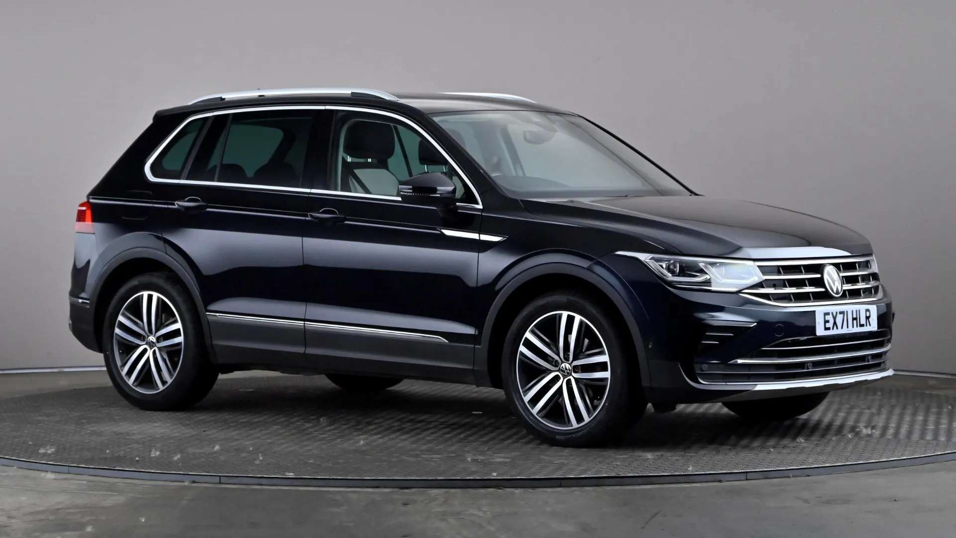 A 2021 VOLKSWAGEN TIGUAN 1.5 TSI 150 Elegance DSG A 2021 VOLKSWAGEN TIGUAN 1.5 TSI 150 Elegance DSG