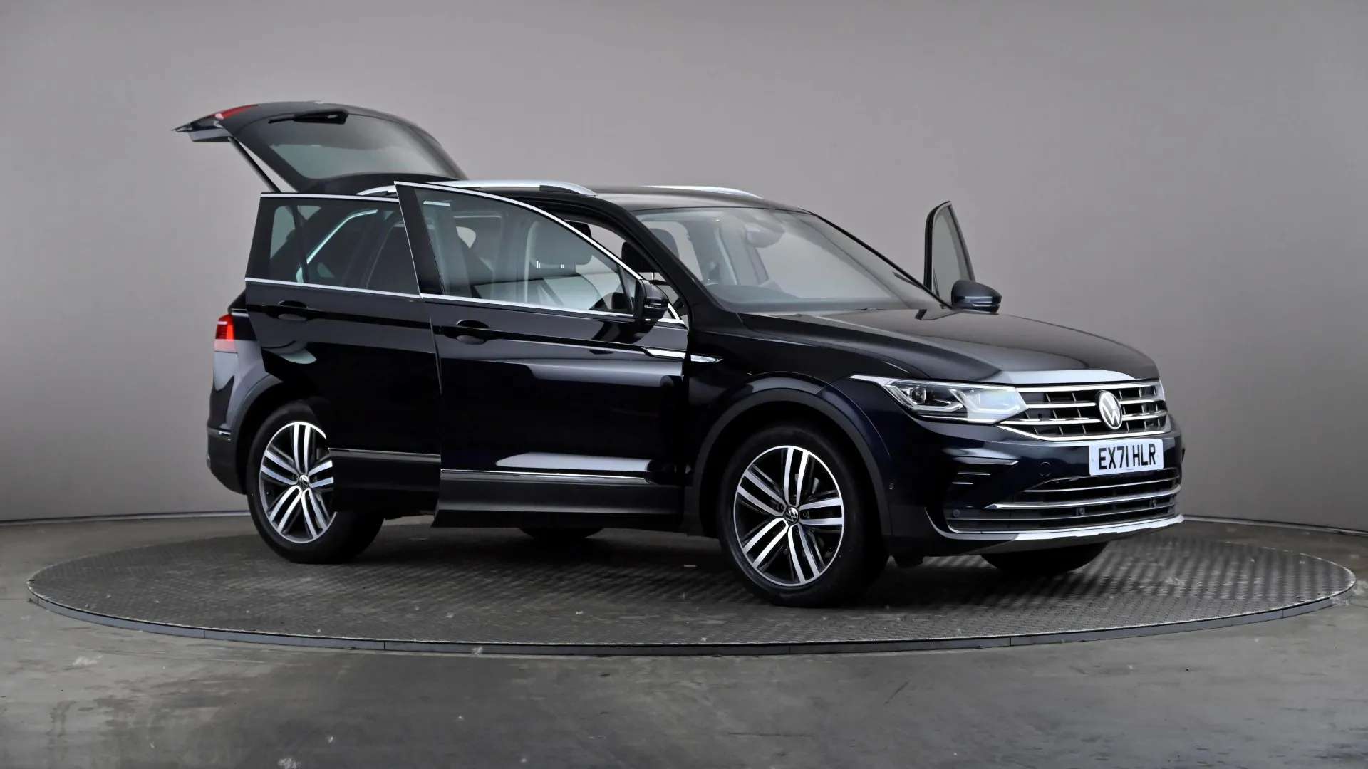 2021 VOLKSWAGEN TIGUAN 2021 VOLKSWAGEN TIGUAN