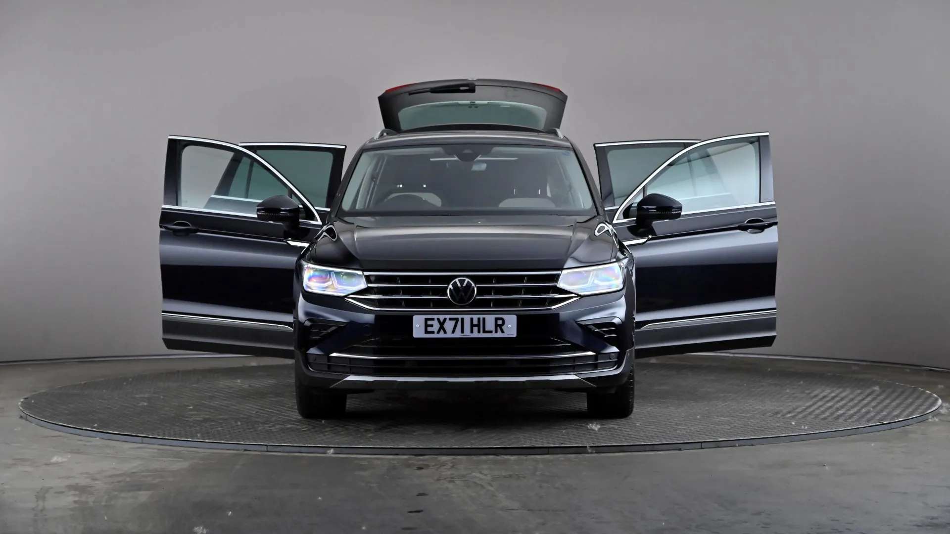 2021 VOLKSWAGEN TIGUAN 2021 VOLKSWAGEN TIGUAN
