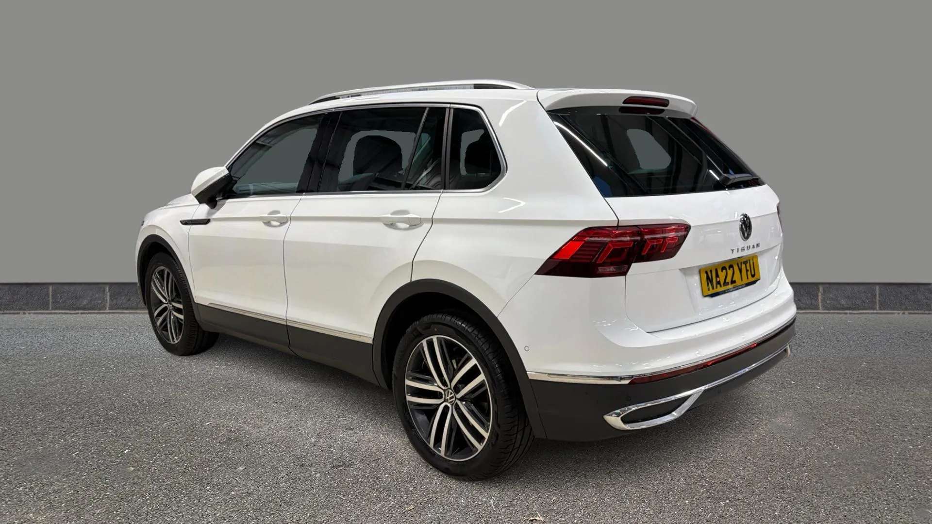 A 2022 VOLKSWAGEN TIGUAN 1.5 TSI 150 Elegance DSG A 2022 VOLKSWAGEN TIGUAN 1.5 TSI 150 Elegance DSG