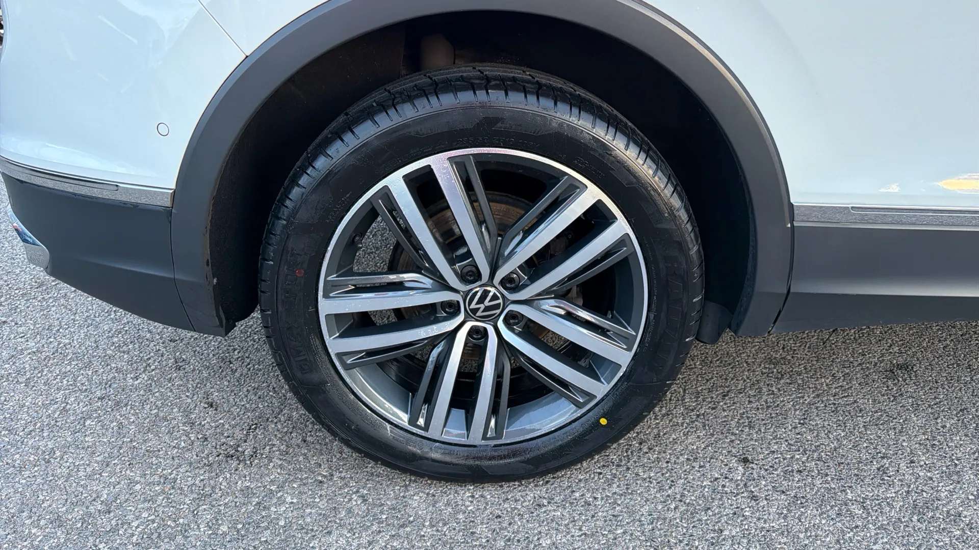 2022 VOLKSWAGEN TIGUAN 2022 VOLKSWAGEN TIGUAN