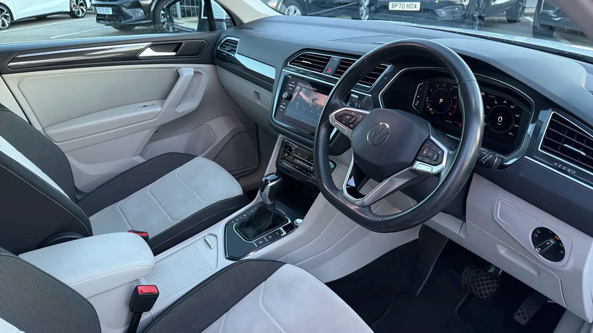 2022 VOLKSWAGEN TIGUAN 2022 VOLKSWAGEN TIGUAN