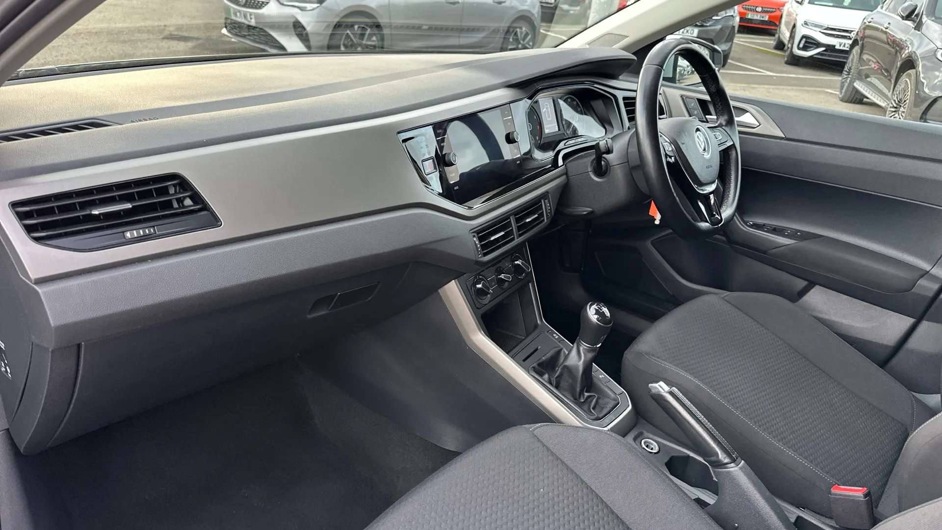 2021 VOLKSWAGEN POLO 2021 VOLKSWAGEN POLO