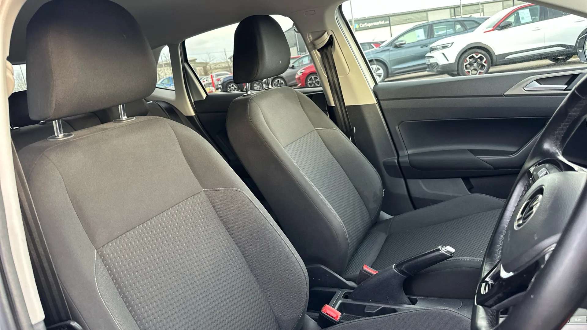 2021 VOLKSWAGEN POLO 2021 VOLKSWAGEN POLO