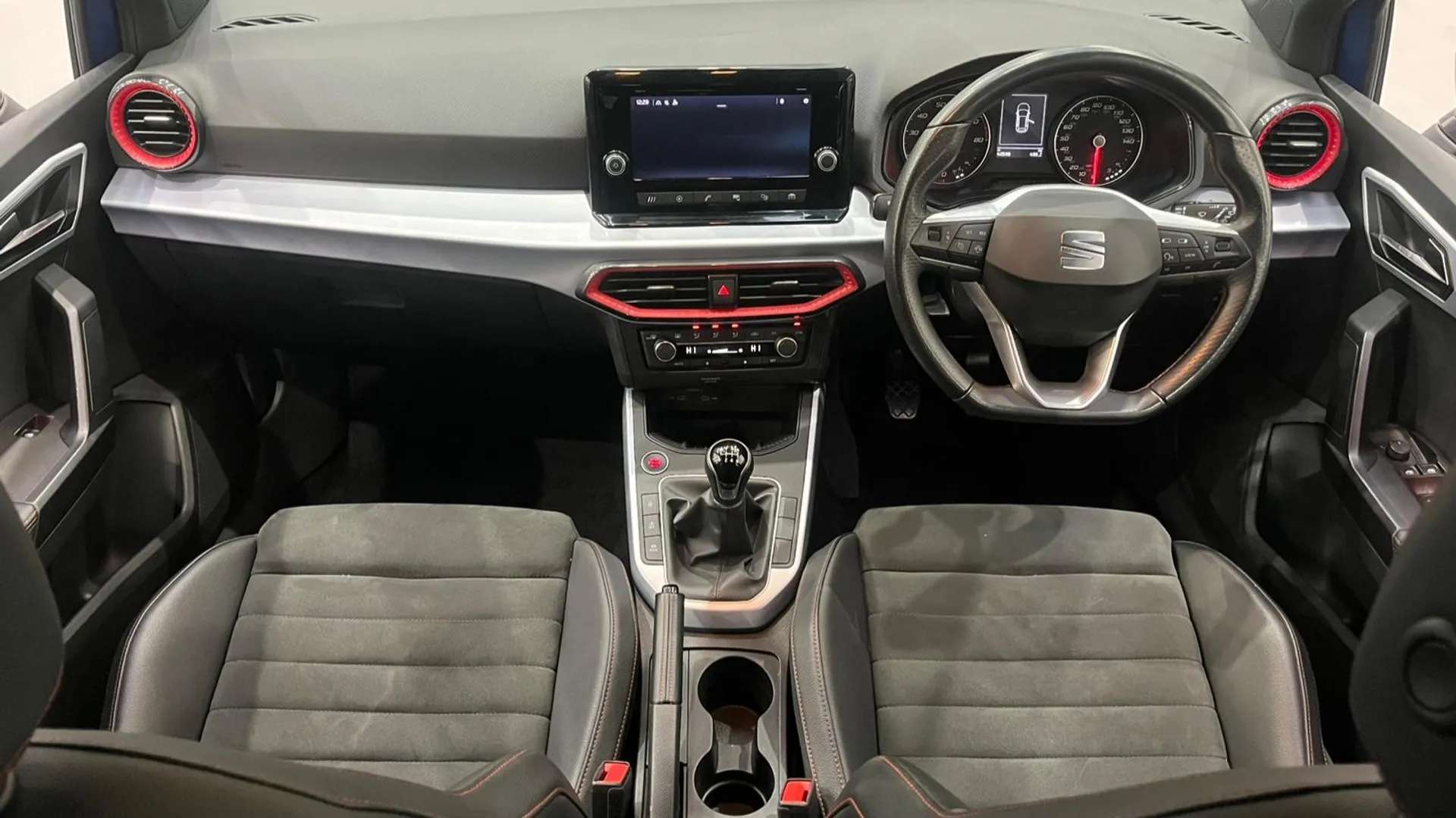 2023 SEAT ARONA 2023 SEAT ARONA