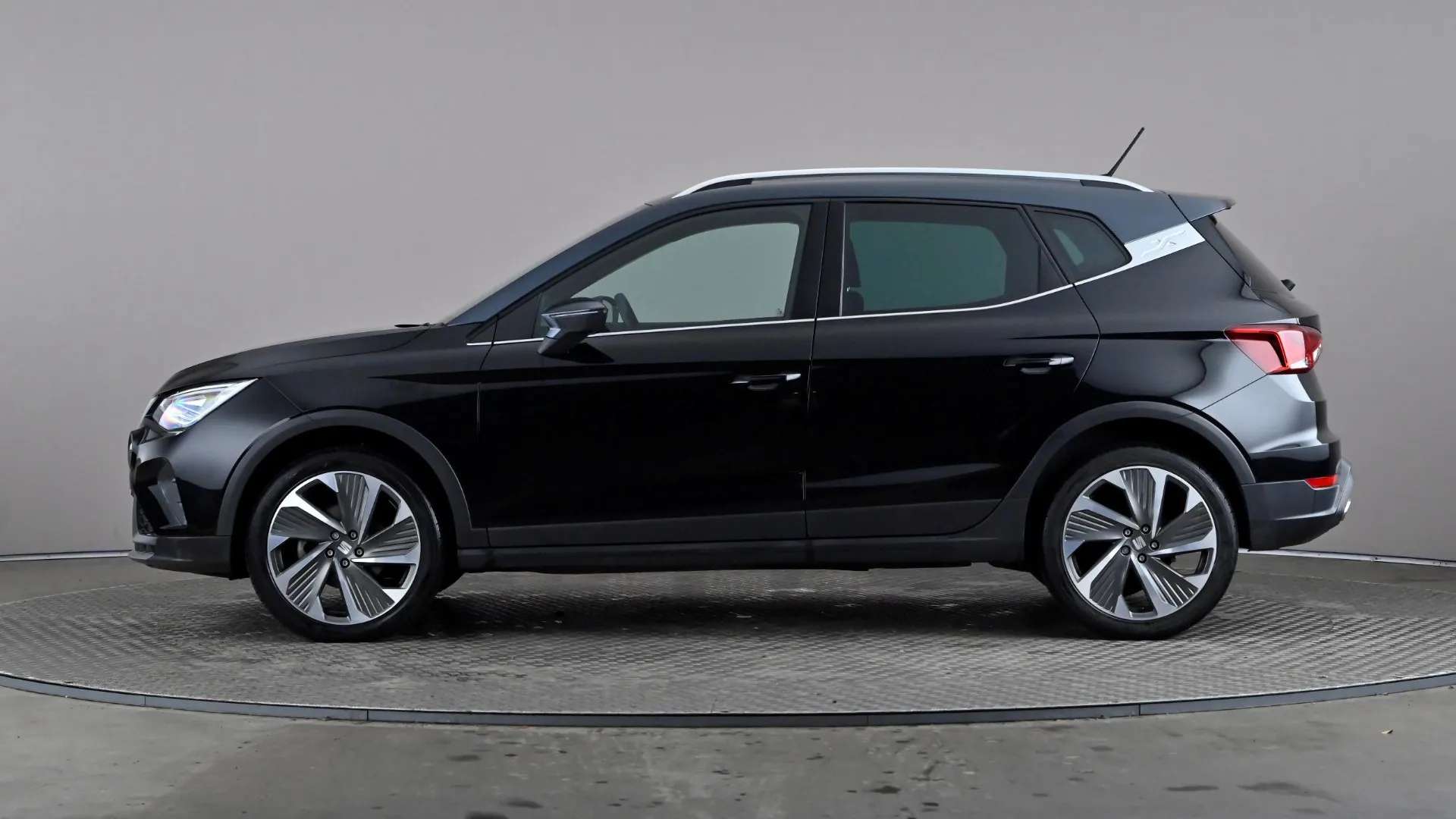 A 2022 SEAT ARONA 1.5 TSI 150 FR Sport DSG A 2022 SEAT ARONA 1.5 TSI 150 FR Sport DSG