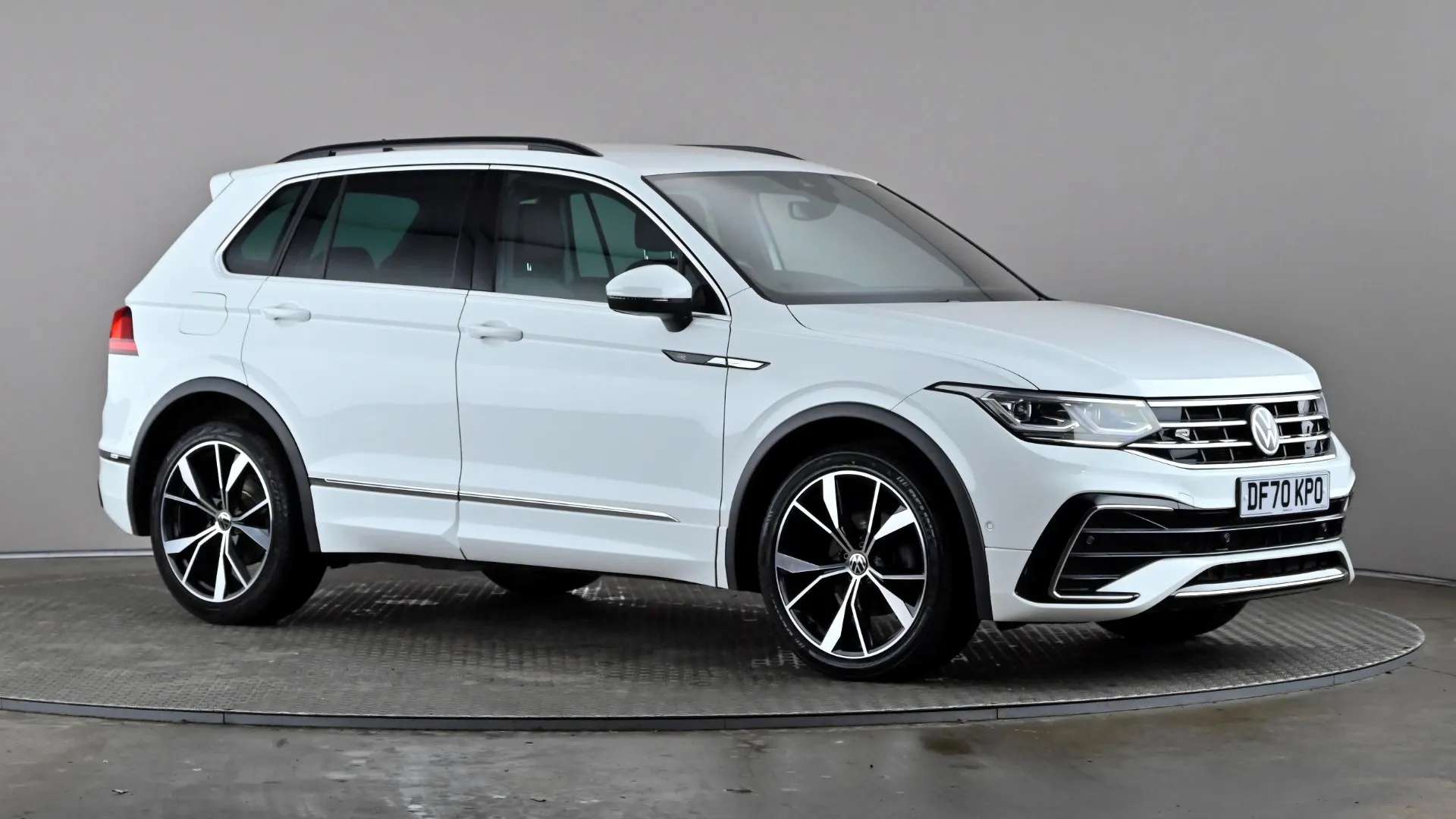 A 2020 VOLKSWAGEN TIGUAN 1.5 TSI 150 R-Line DSG A 2020 VOLKSWAGEN TIGUAN 1.5 TSI 150 R-Line DSG